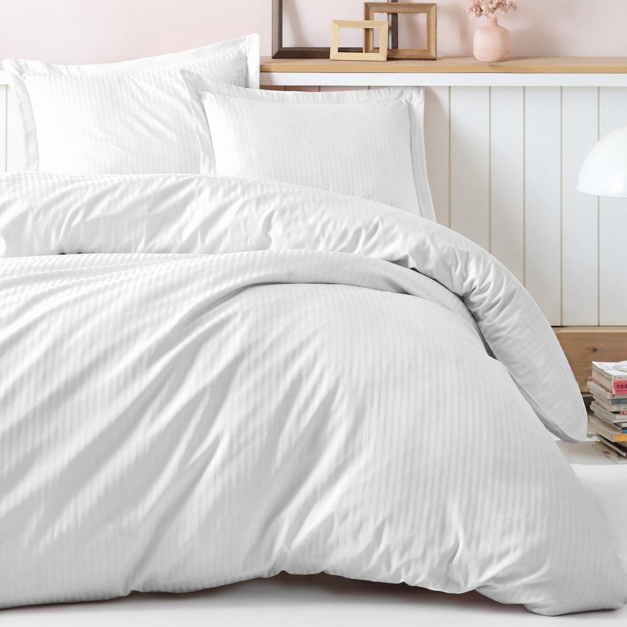 Voir la diapositive 2 : Home collection Parure de lit avec taie(s) 100 % satin de coton Stripe