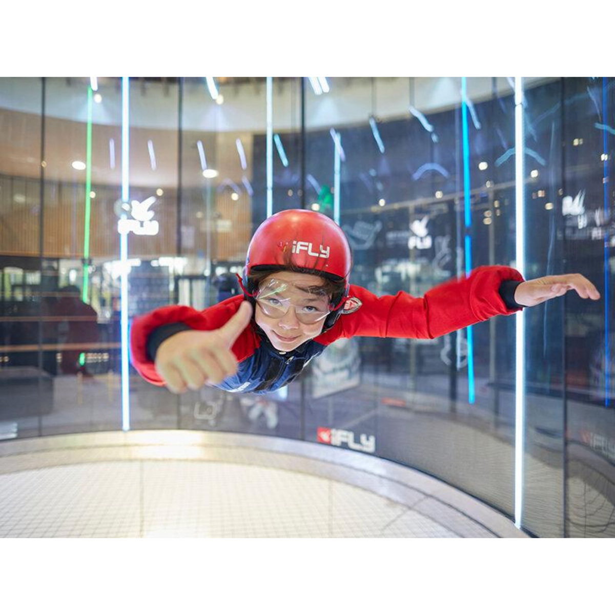 Smartbox 2 vols en chute libre indoor avec iFLY Lyon pour 2 personnes - Coffret Cadeau Sport & Aventure