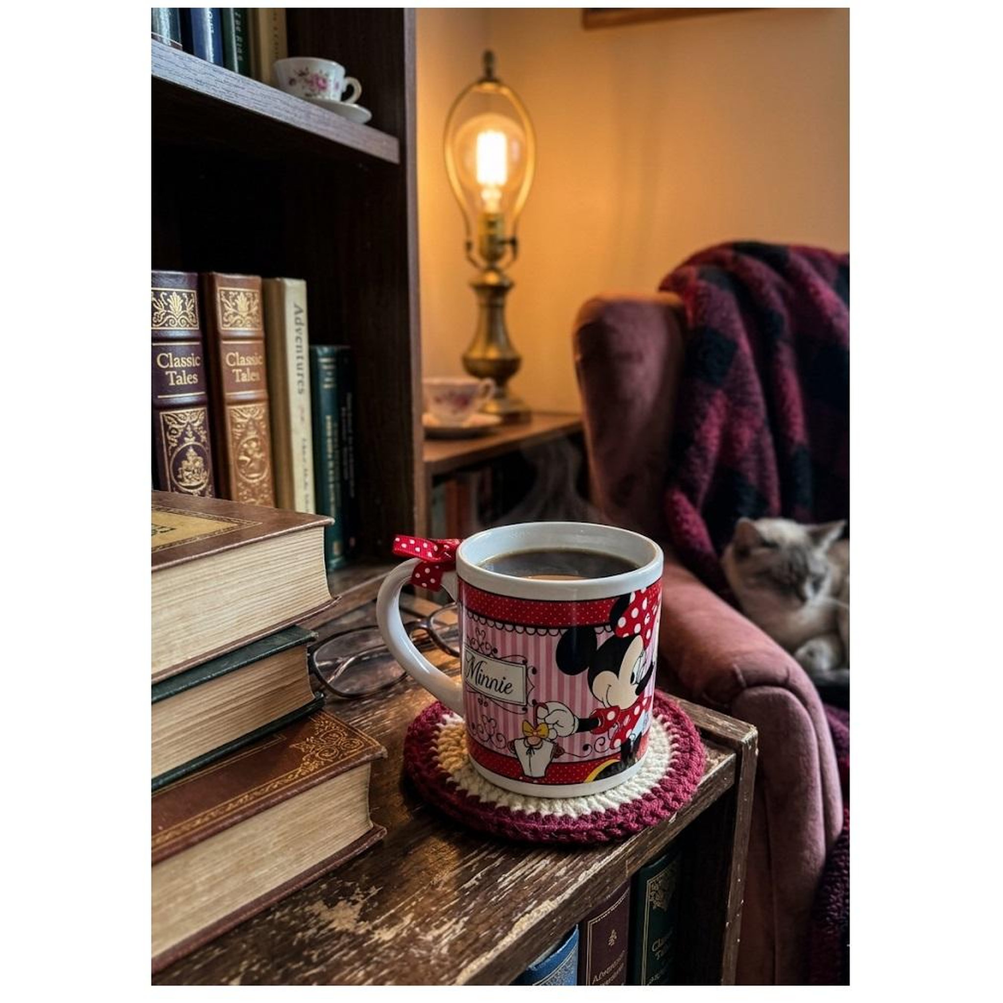 Voir la diapositive 6 : Eden Mug en céramique décoré minnie mouse – 8 cm