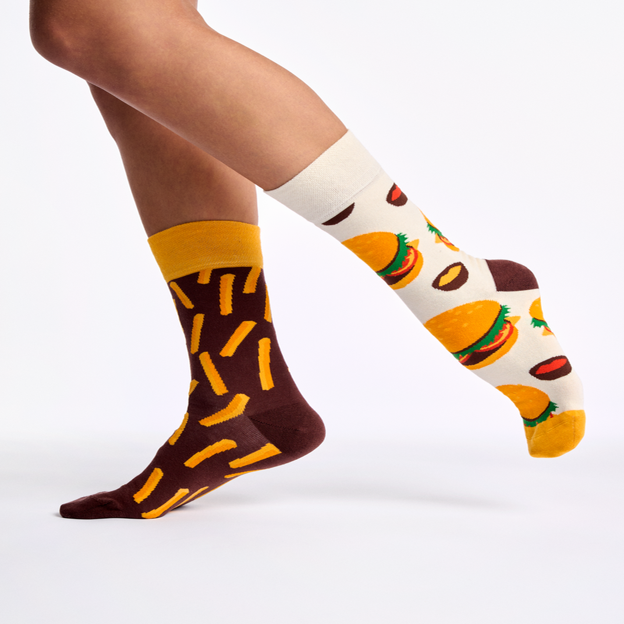 Voir la diapositive 2 : DEDOLES Chaussettes burger frites