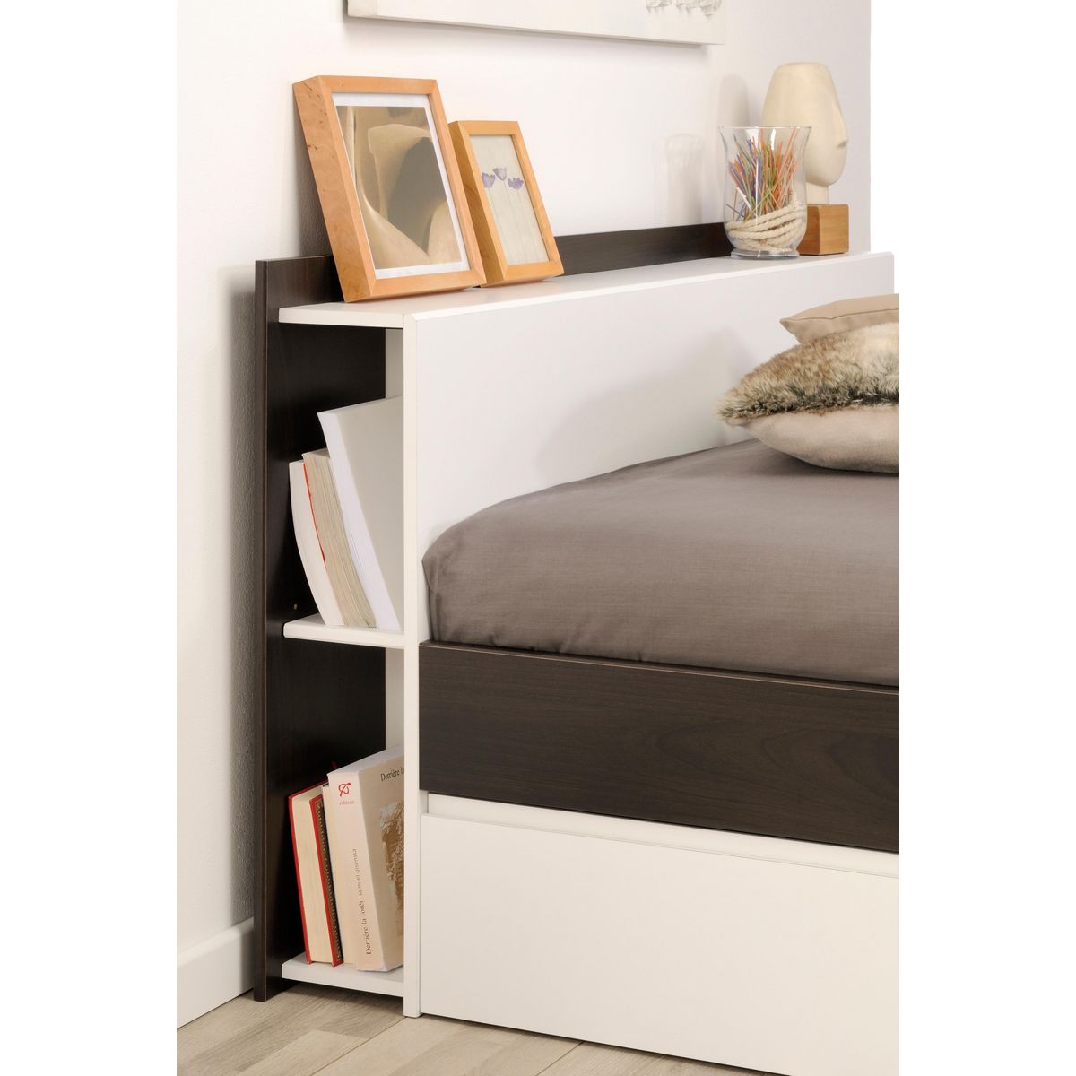 Lit double adulte 140x190 / 140x200 cm avec rangements BOOST