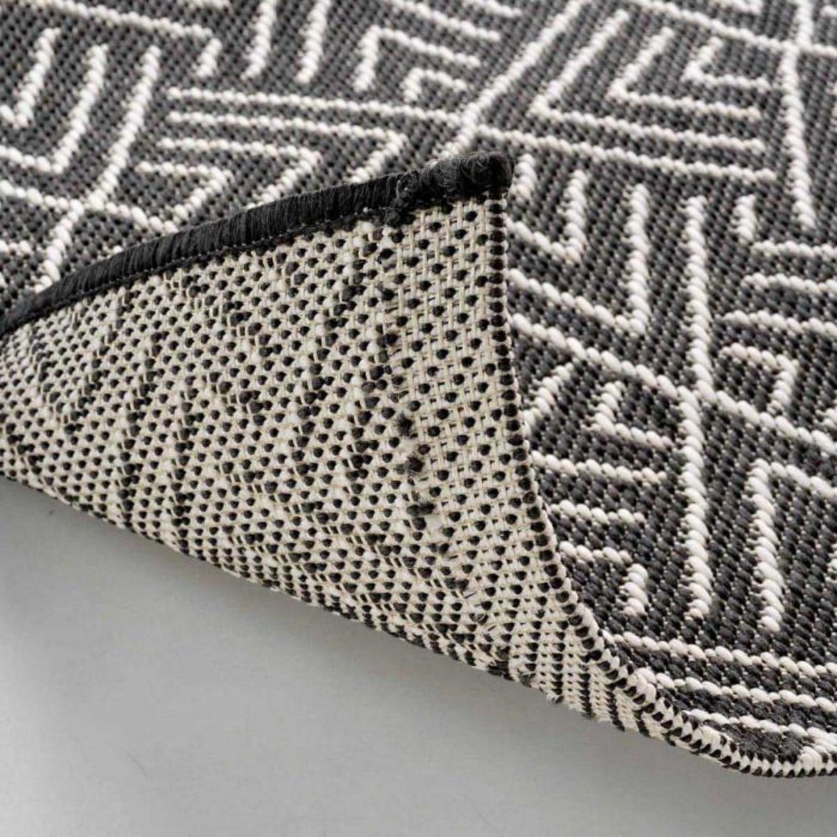 Paris Prix Tapis Tissé Déco  Aztek  80x150cm Noir