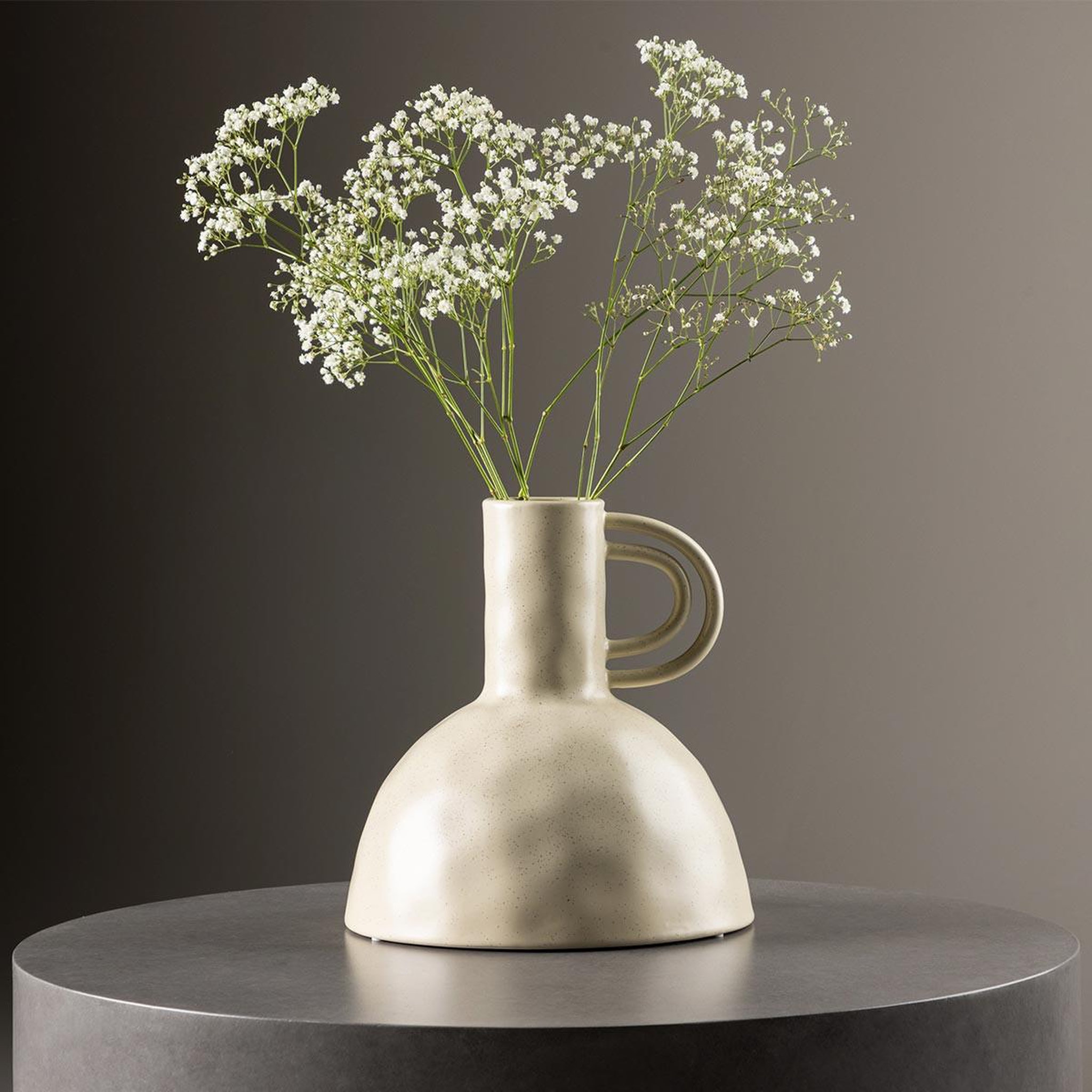 Voir la diapositive 6 : Paris Prix Vase Design en Céramique  Vivi  25cm Beige