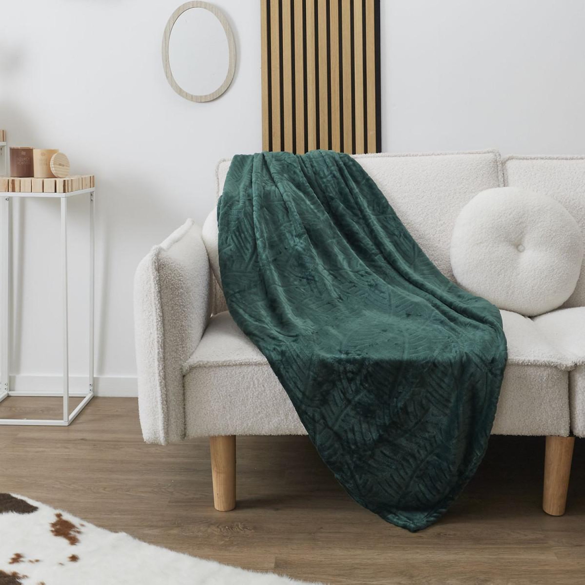 Voir la diapositive 3 : The Home Deco Factory Plaid flanelle embosse  roméo  120x150cm vert sapin