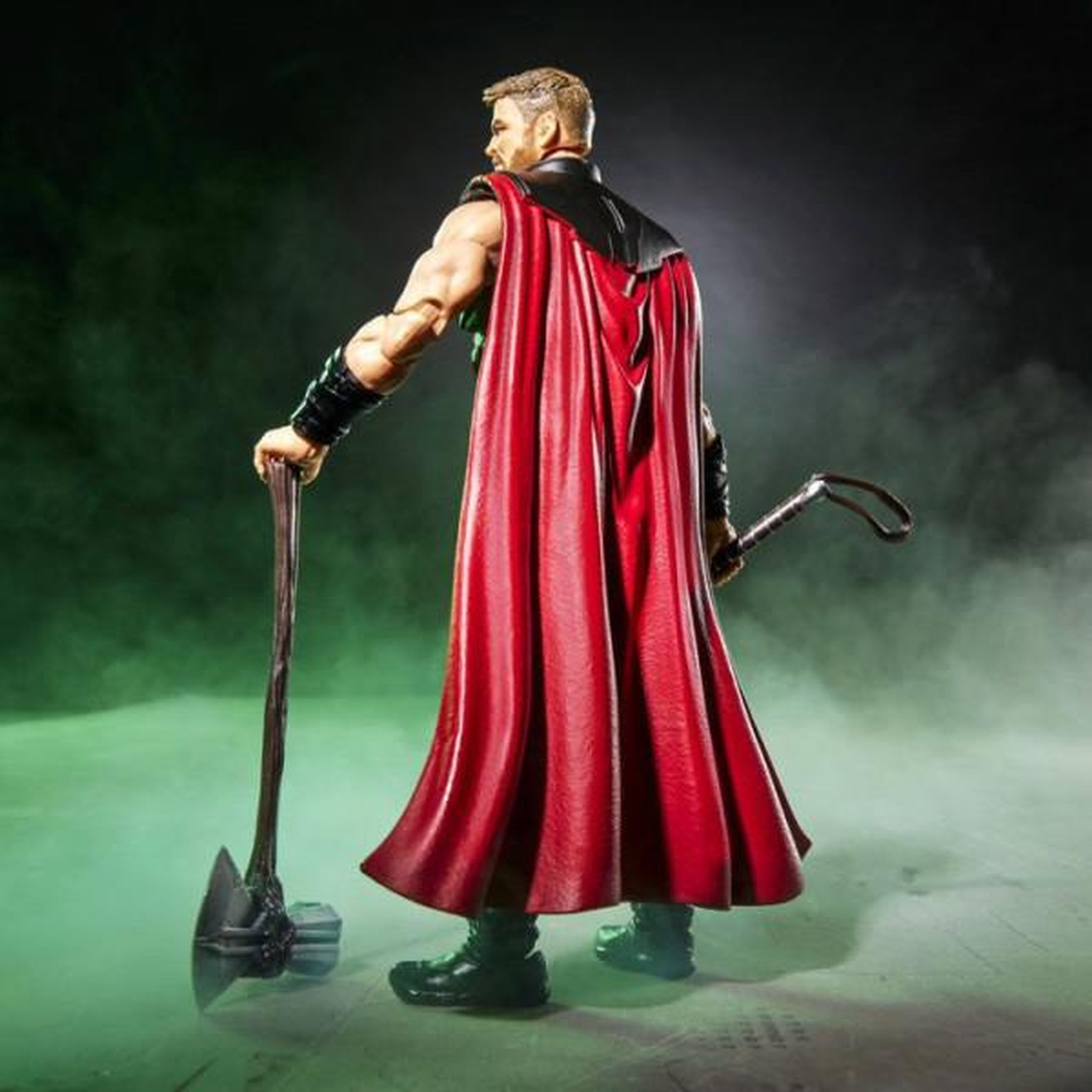 Voir la diapositive 6 : HASBRO Figurine Thor de collection de 15 cm, Marvel Legends Series Avengers : Doomsday, des 14 ans