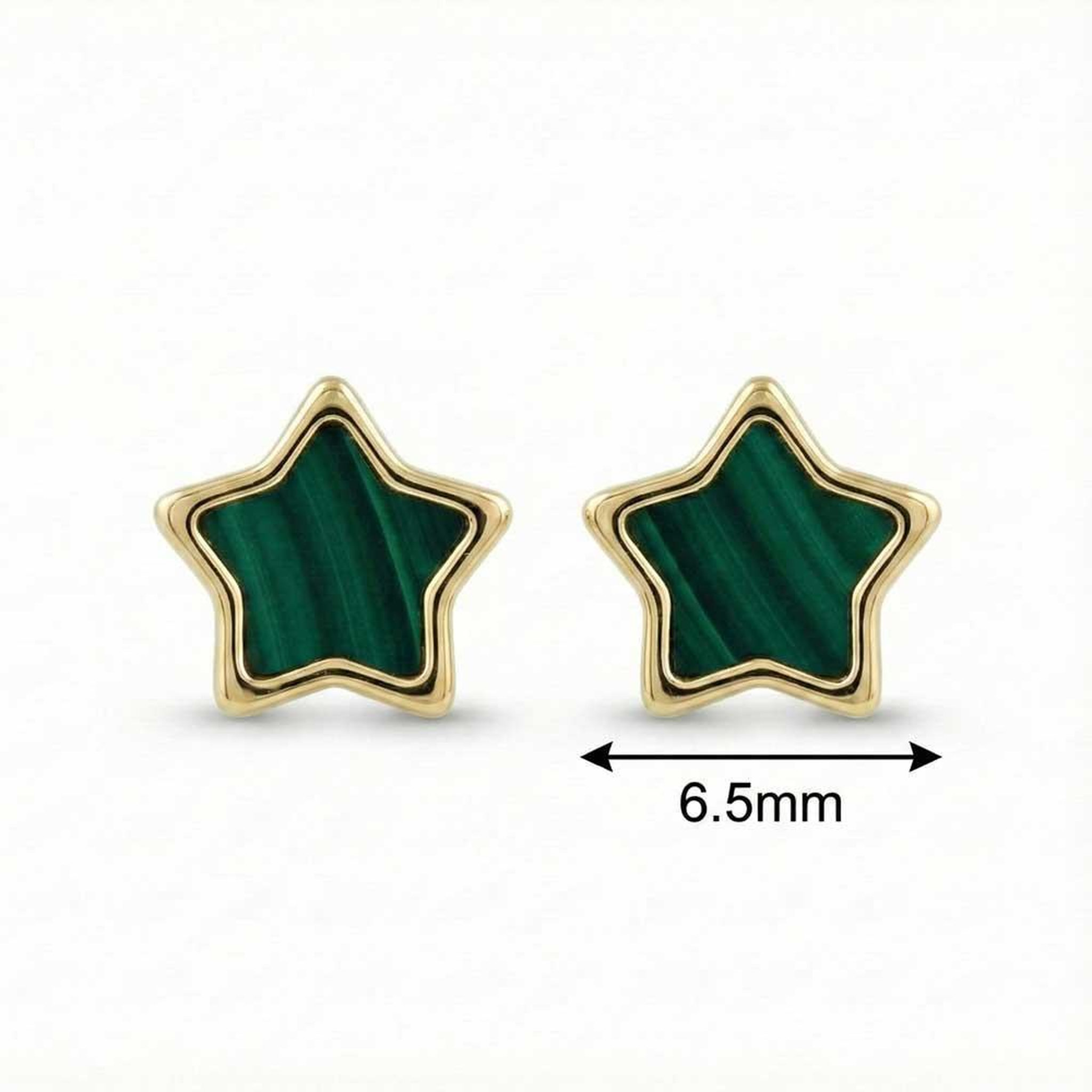 Voir la diapositive 3 : L'ATELIER D'AZUR Boucles d'Oreilles Or Jaune et Malachite - Puces Motif Etoile