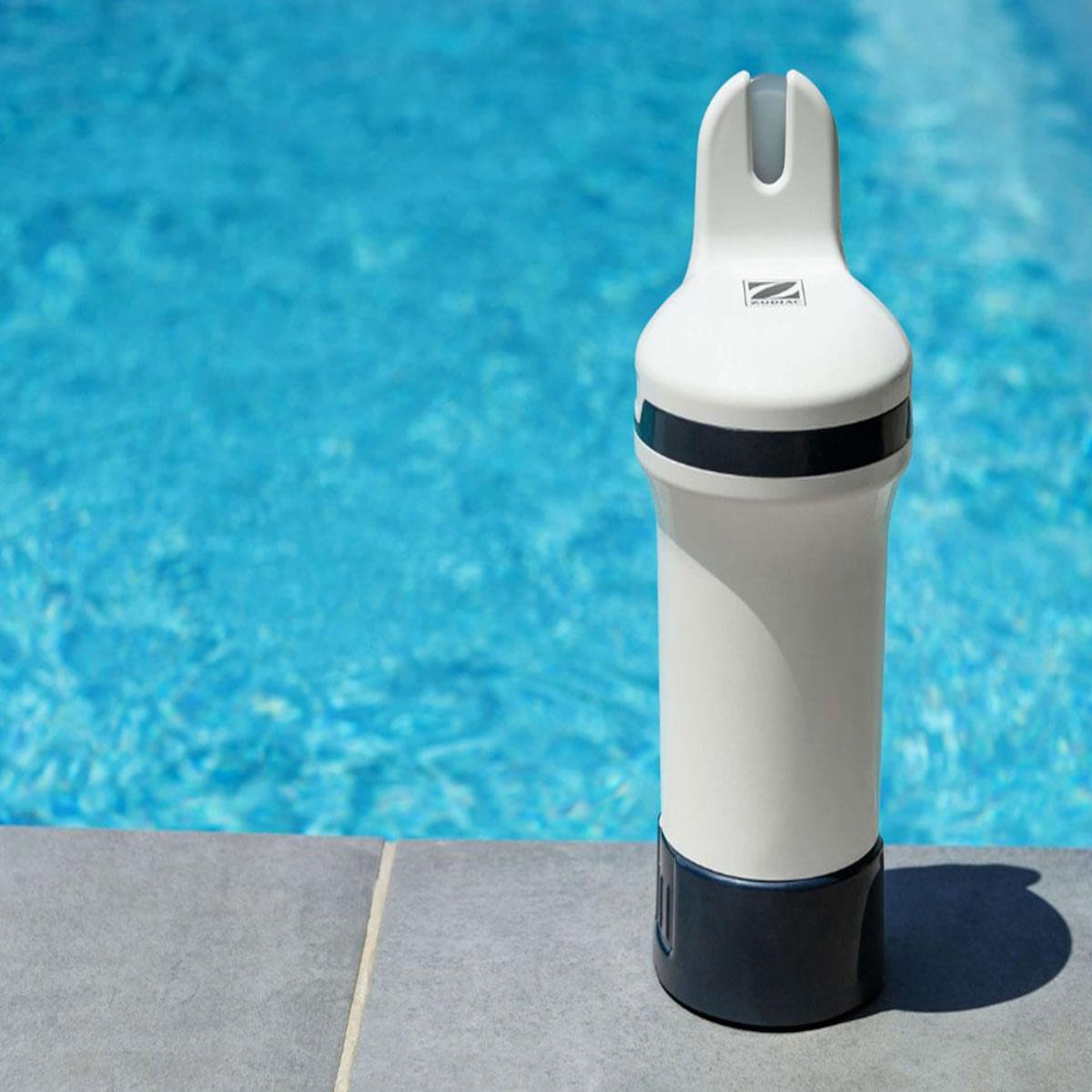 Astral Piscines Analyseur de piscine connecté Blue Connect Silver - Astral Pool