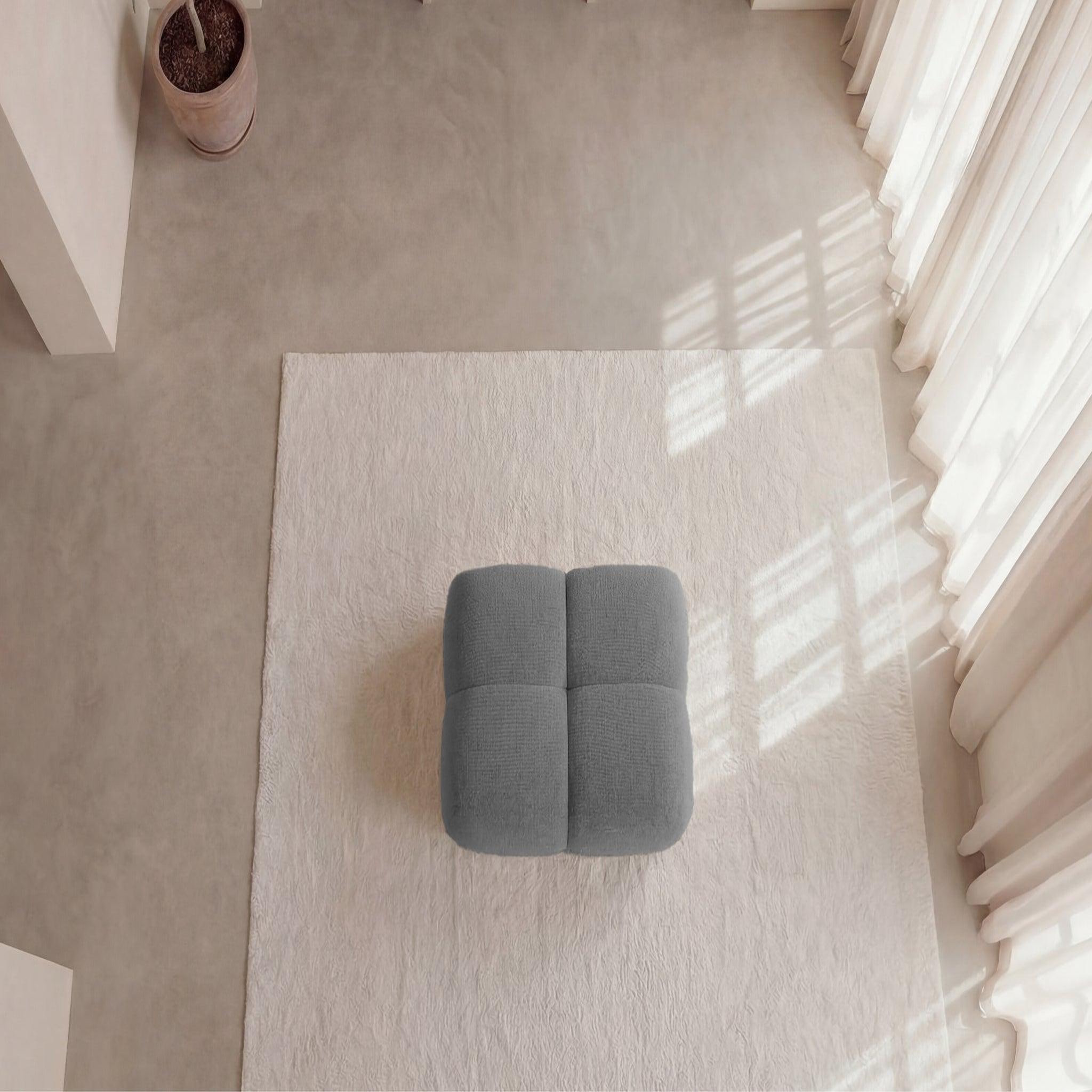 Voir la diapositive 5 : CASANOVA PARIS Constance - pouf en tissu chenille 72x72x43.5