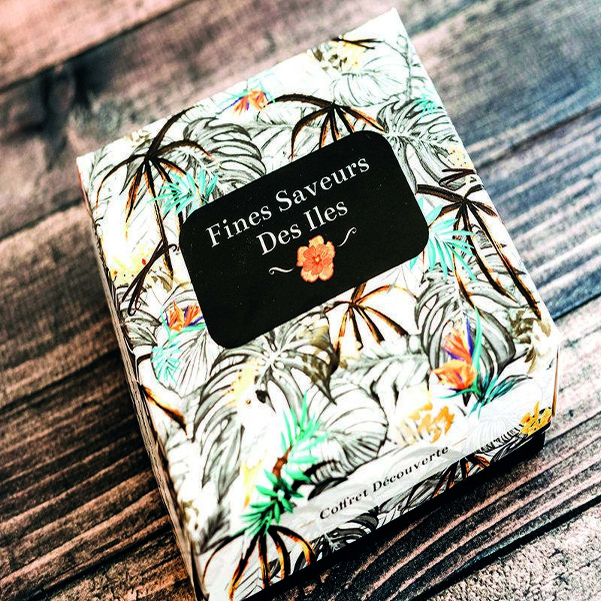Voir la diapositive 4 : Smartbox Coffret des amoureux composé de thé parfumé et de confitures artisanales - Coffret Cadeau Sport & Aventure