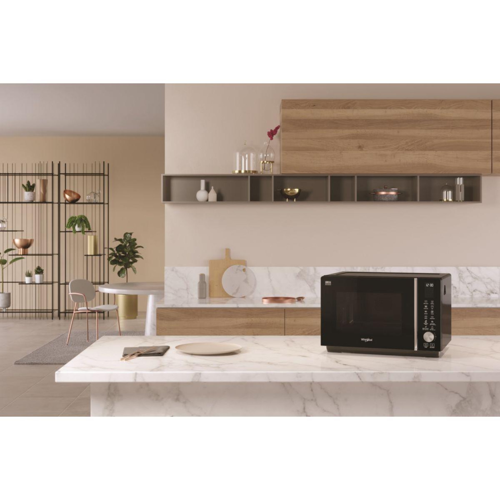 Voir la diapositive 3 : Whirlpool Micro ondes combiné MWF255B