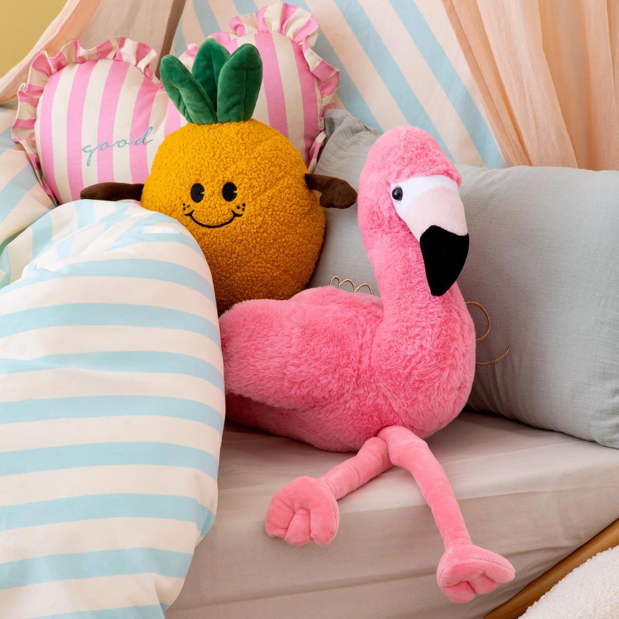 Voir la diapositive 2 : Atmosphera Kids Peluche enfant flamant rose  mingo  25cm rose