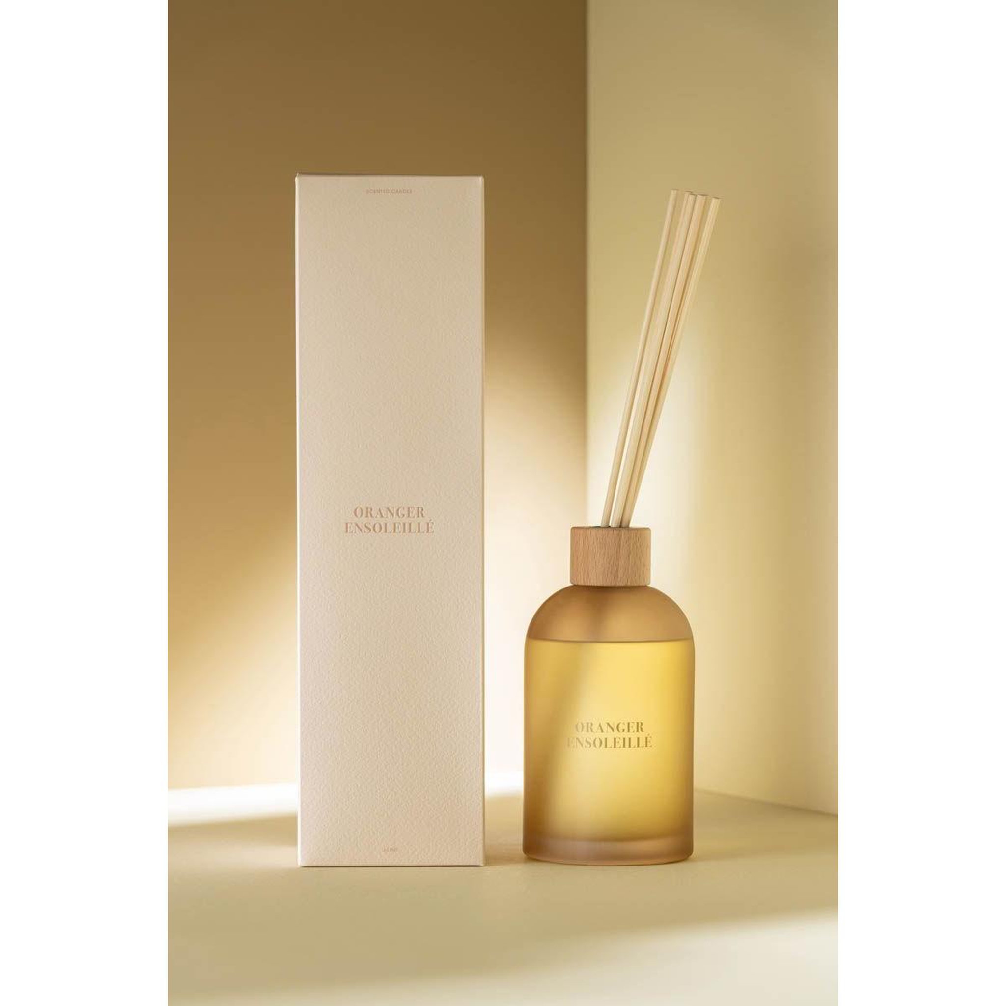 Voir la diapositive 6 : J-LINE Diffuseur de parfum  accords essentiels  550ml oranger ensoleillé