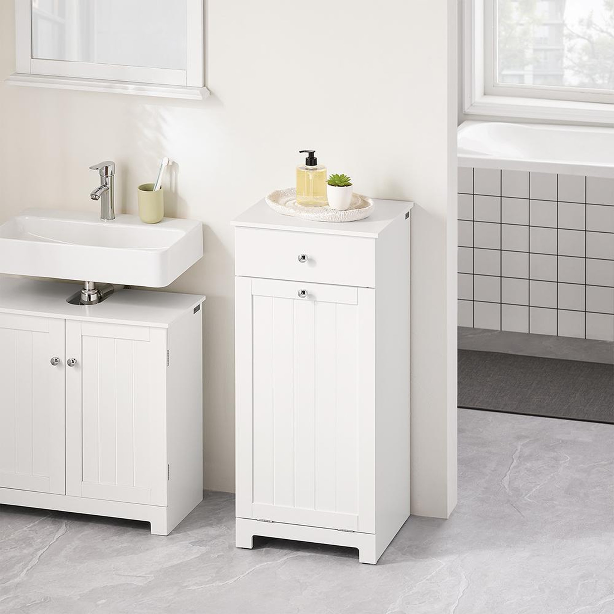 Voir la diapositive 4 : SOBUY SoBuy - Meuble de salle de bain bas avec un tiroir - Moderne - BZR21-II