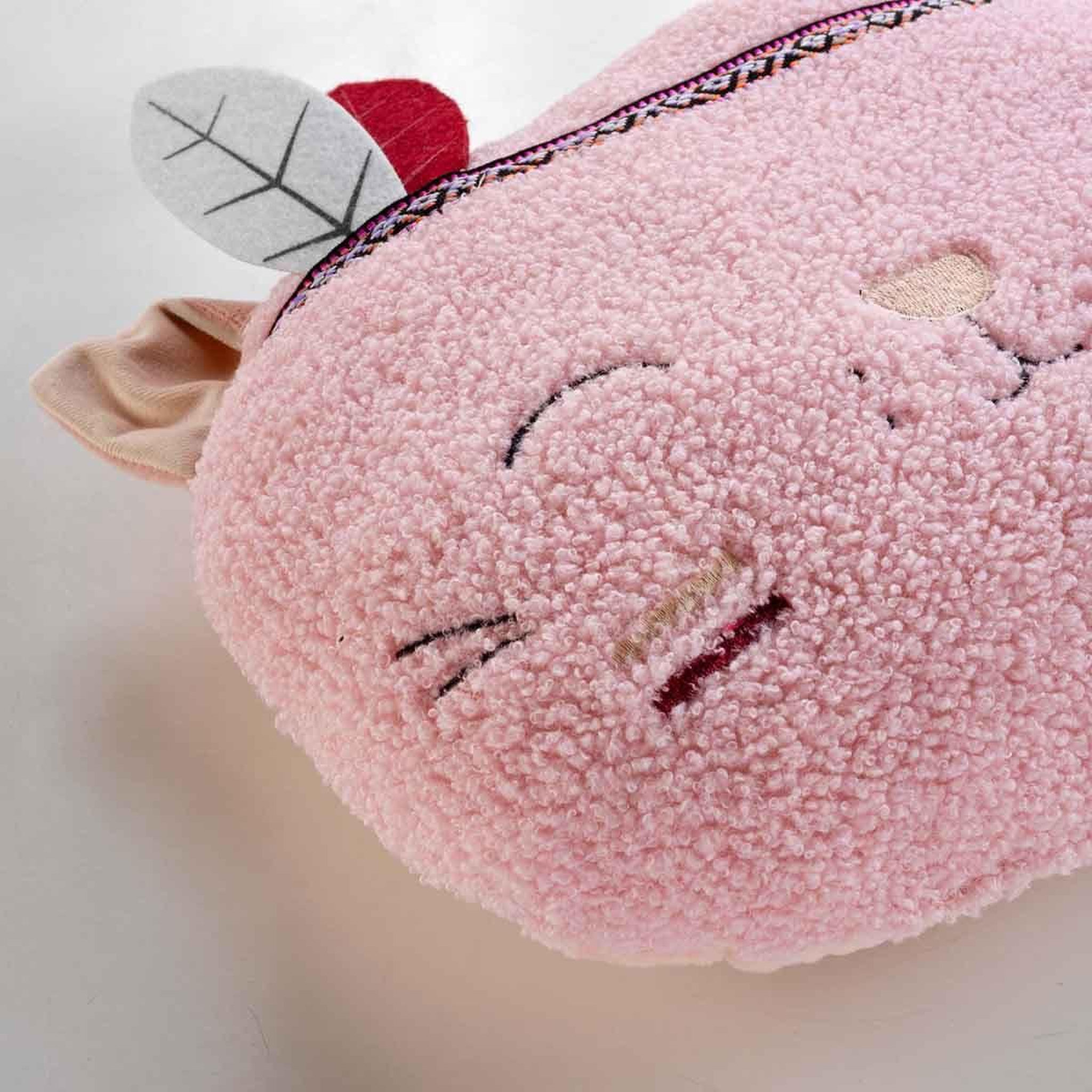 Voir la diapositive 2 : Douceur d'Intérieur Coussin enfant déco  lizzy  30x30cm rose