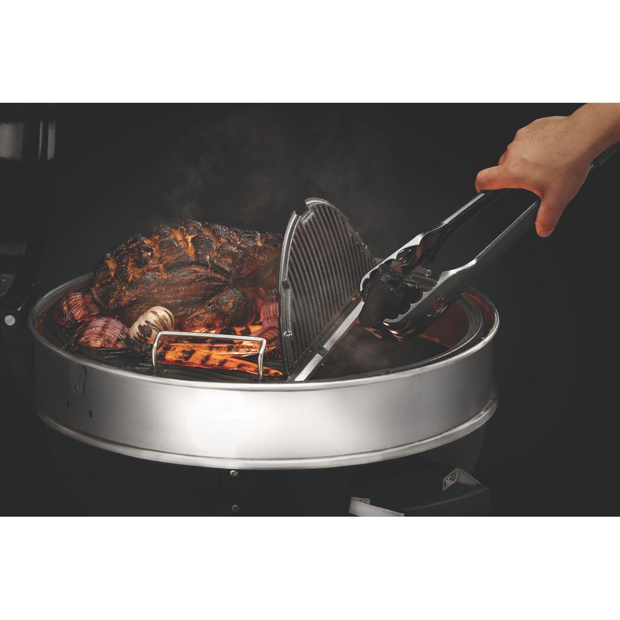 Voir la diapositive 4 : NAPOLEON Barbecue charbon kettle pro  noir sur pieds 47cm