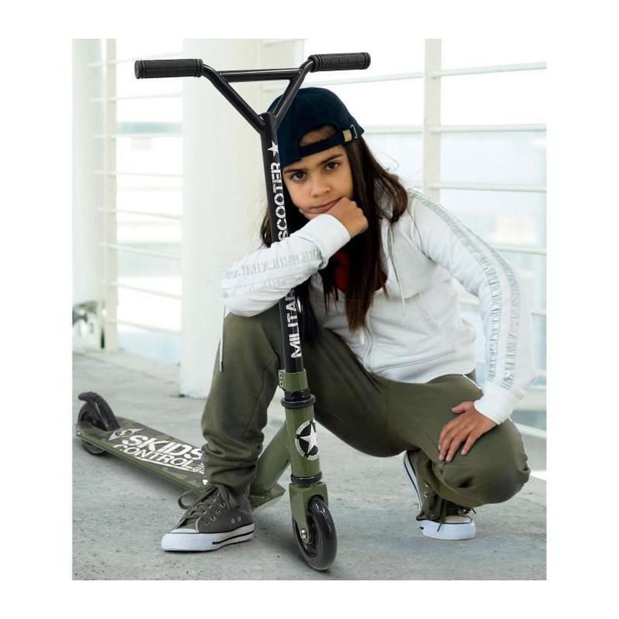 Voir la diapositive 3 : STAMP STAMP Trottinette Freestyle Military SKIDS CONTROL