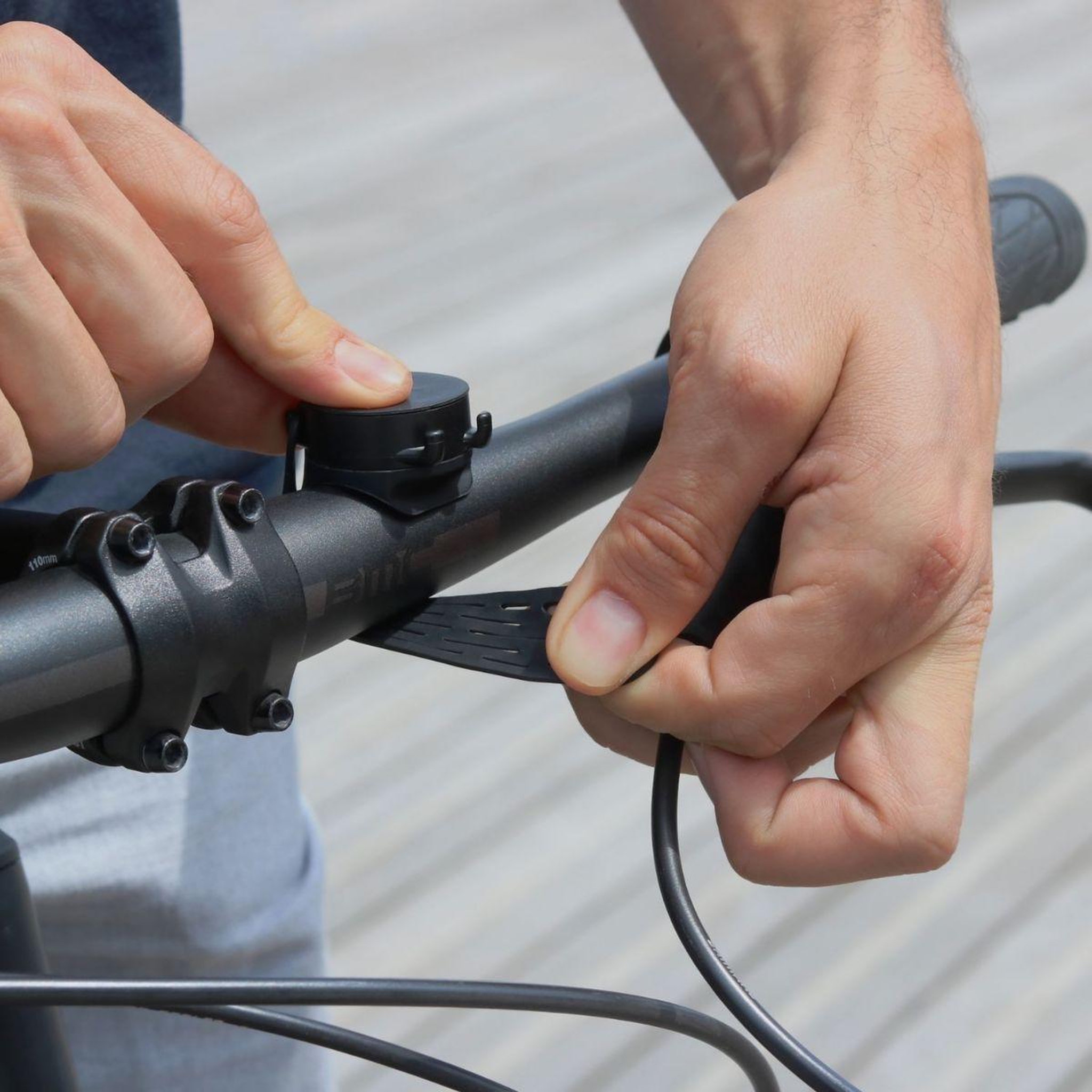 Voir la diapositive 4 : SHAPEHEART Support smartphone téléphone guidon de vélo XXL
