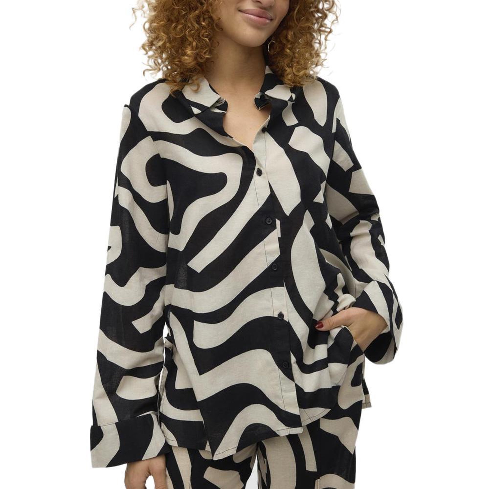 Vero Moda Chemise e/Beige Femme Vero Moda Magnete. Coloris disponibles : Noir