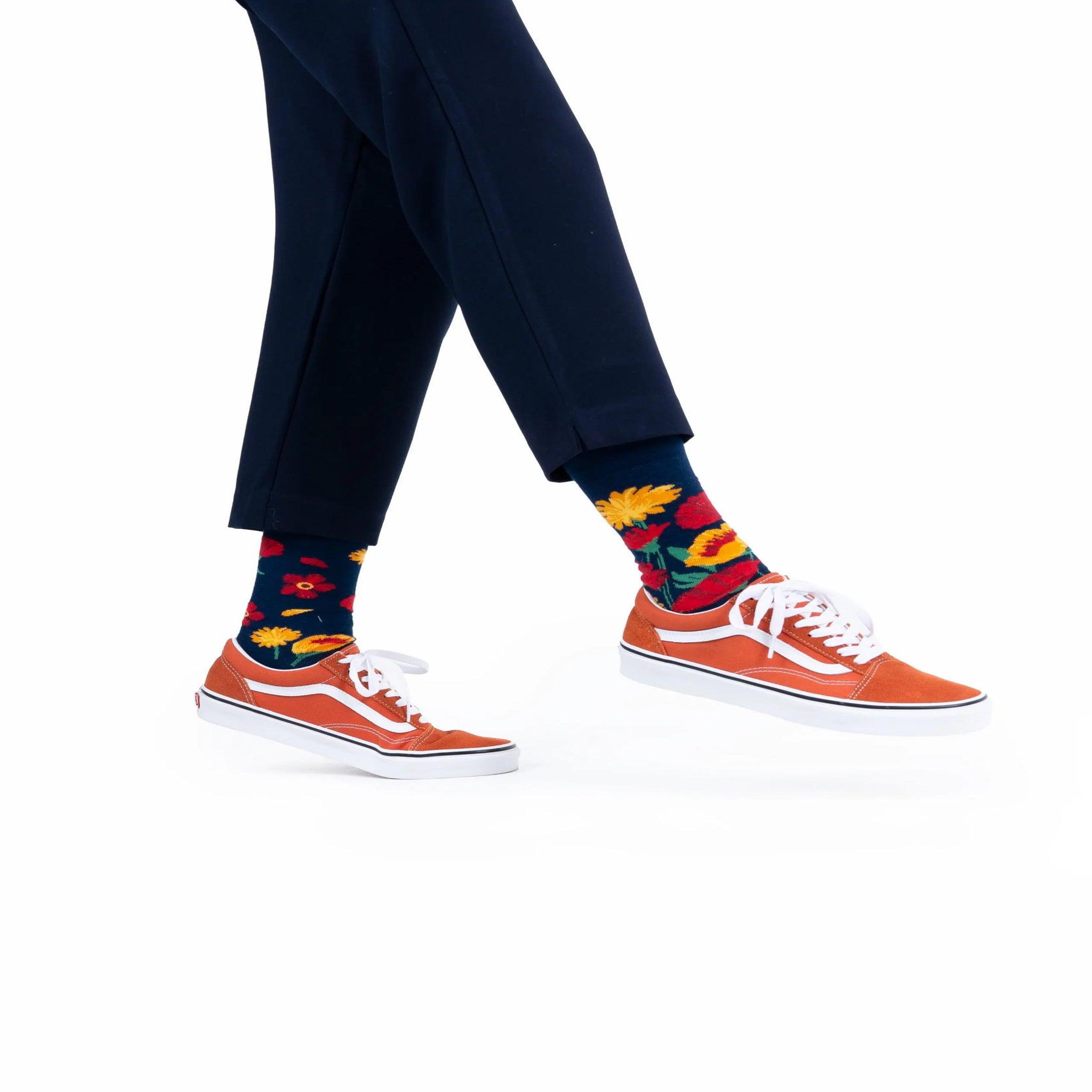 Voir la diapositive 2 : MANY MORNINGS Chaussettes bouquet de fleurs