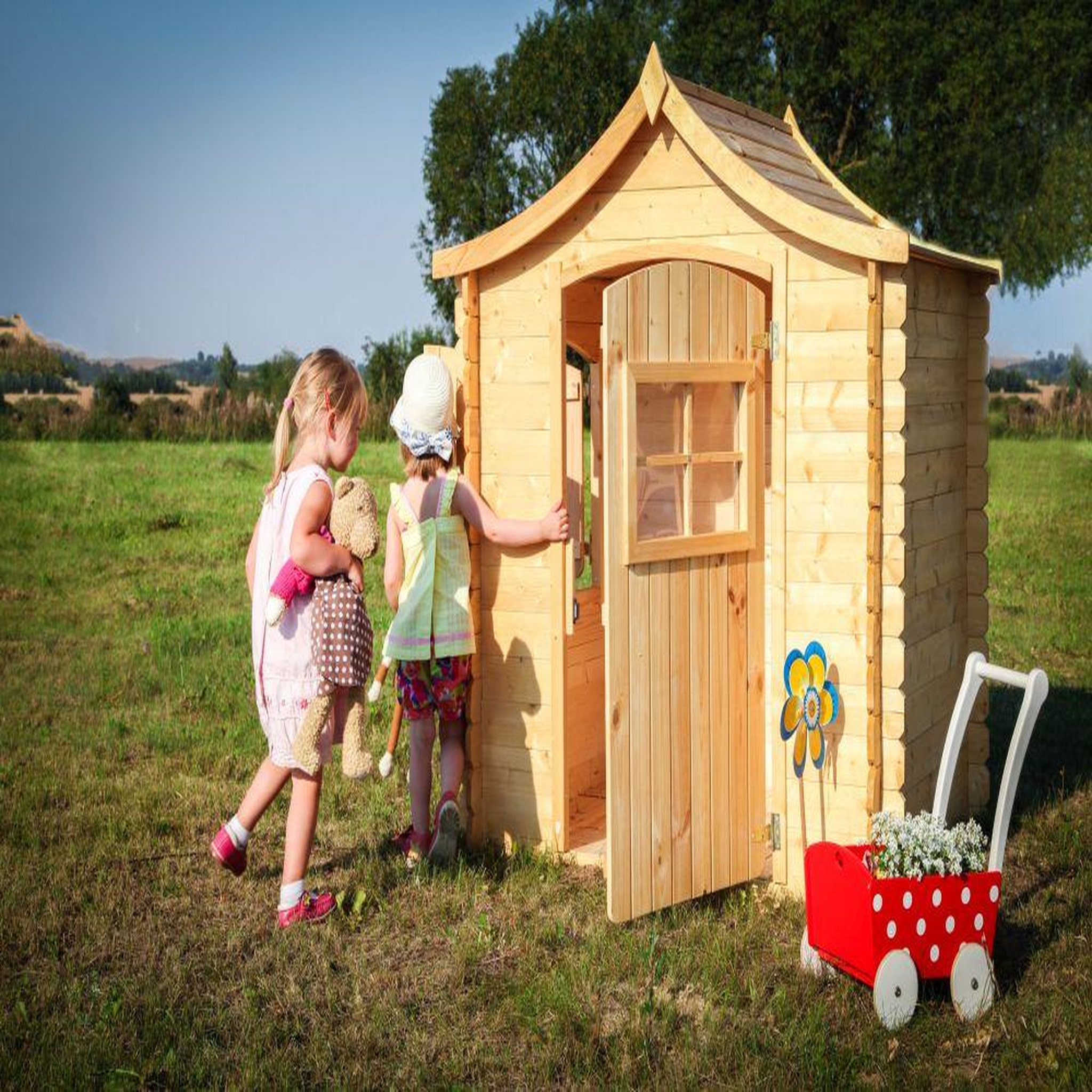 Voir la diapositive 3 : TIMBELA Maison en bois pour enfants sans plancher, maison de jeux pour l'extérieur 112x146xh152cm m550-1