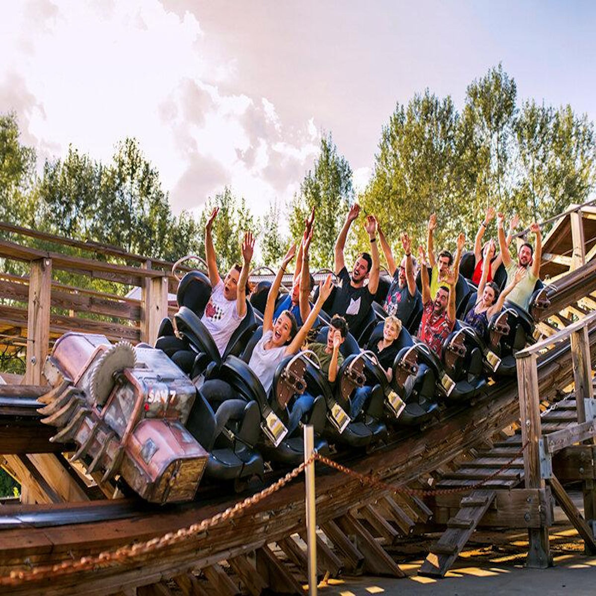 Smartbox Journée amusante : 2 entrées Grand Visiteur pour le parc Walibi Rhône-Alpes - Coffret Cadeau Multi-thèmes
