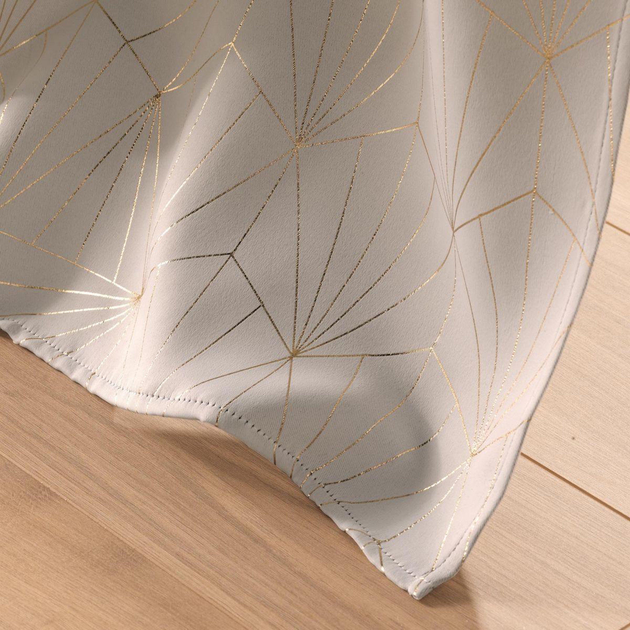 Voir la diapositive 4 : Douceur d'Intérieur Rideau occultant à œillets  eclat  140x260cm taupe