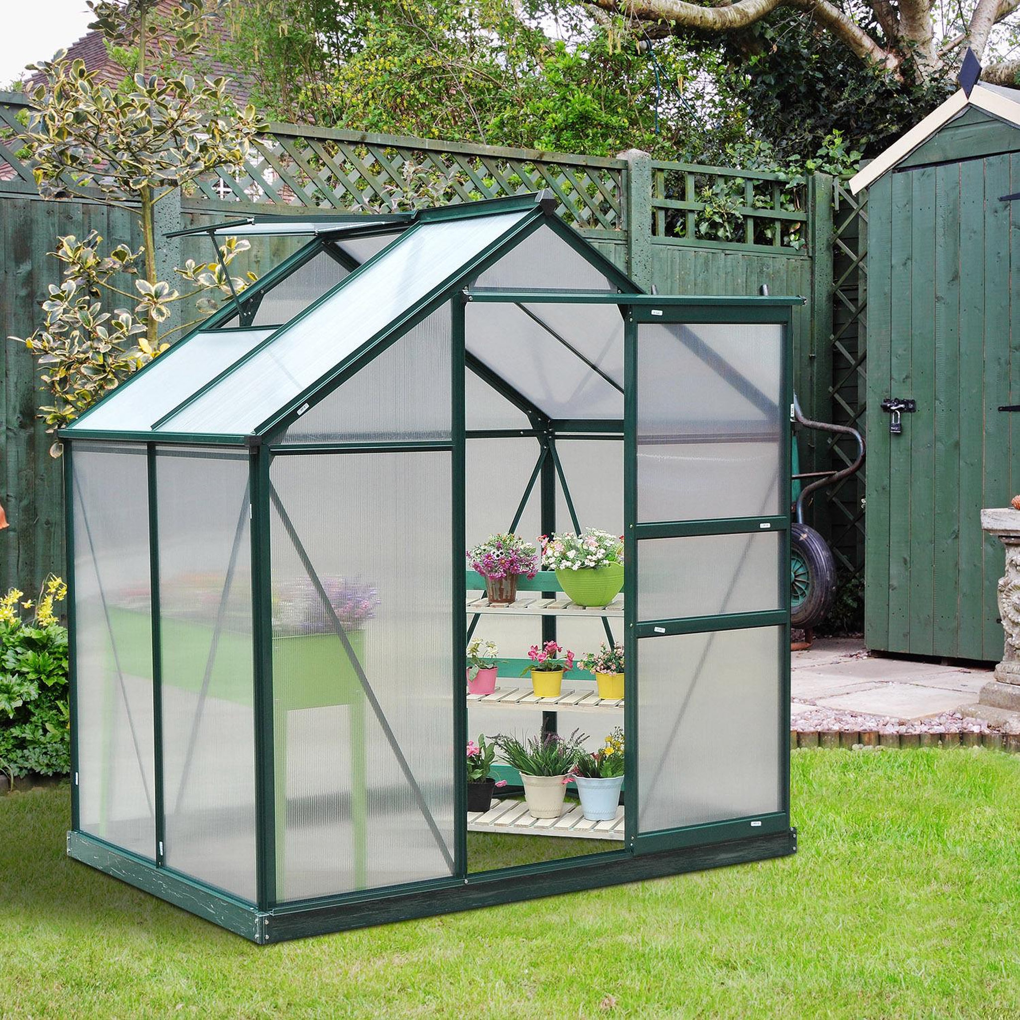 Voir la diapositive 2 : OUTSUNNY Serre de jardin aluminium polycarbonate 2,51 m² dim. 1,9l x 1,32l x 2,01h m lucarne, porte coulissante + fondation incluse alu. Vert polycarbonate transparent