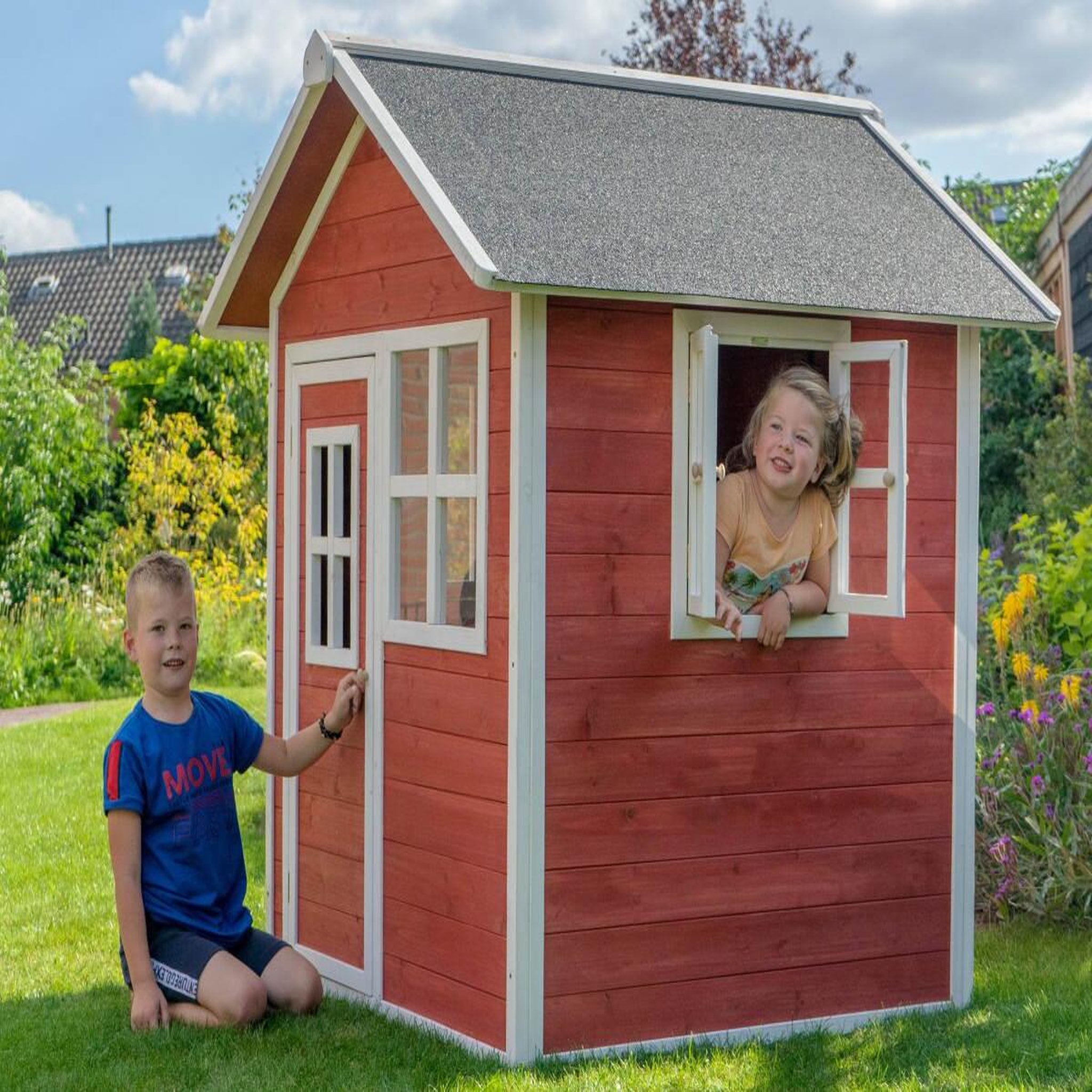 Voir la diapositive 5 : EXIT TOYS Maisonnette en bois pour enfants loft 100 rouge - exit toys