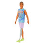 Voir la diapositive 3 : MATTEL Mattel - Barbie Ken Fashionista Doll - Sporty HJT11