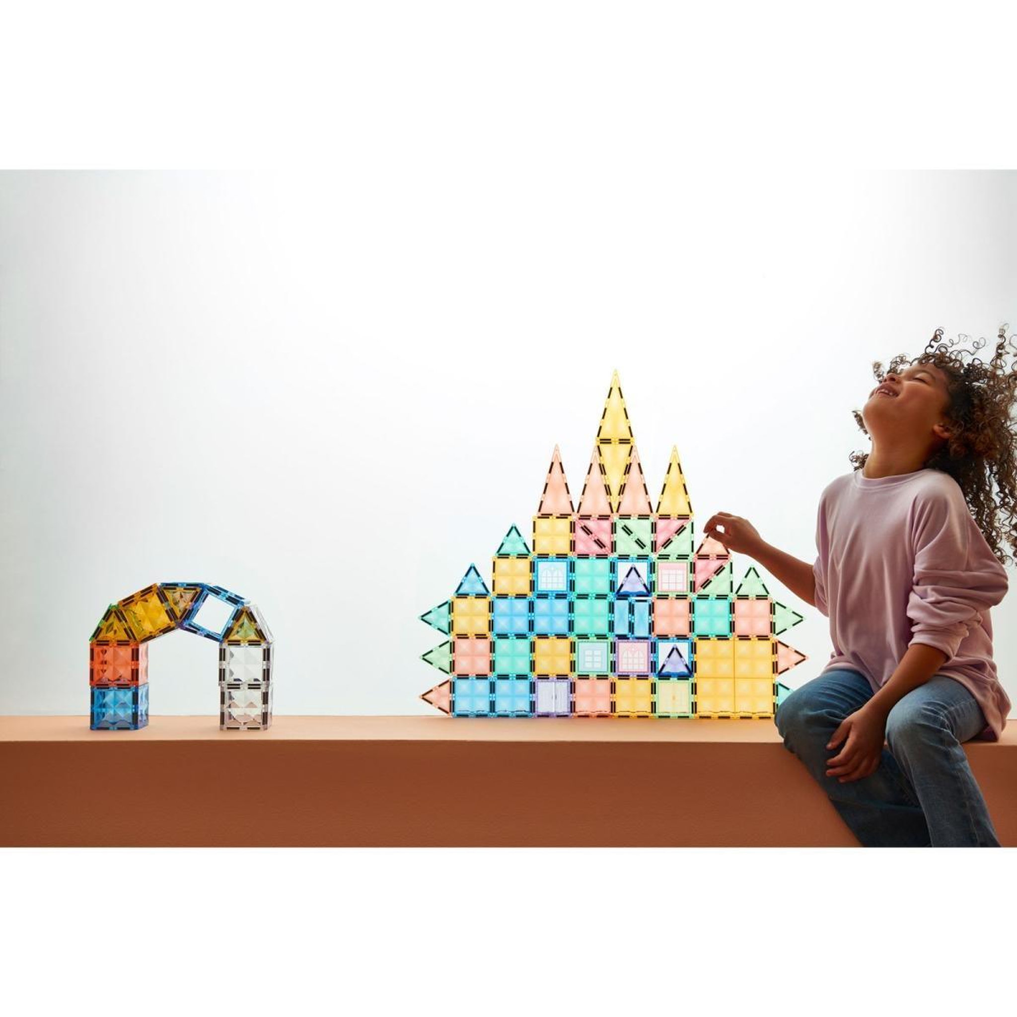 Voir la diapositive 4 : MAGGENIUS Blocs de construction magnétiques — Pastel — 70 pièces