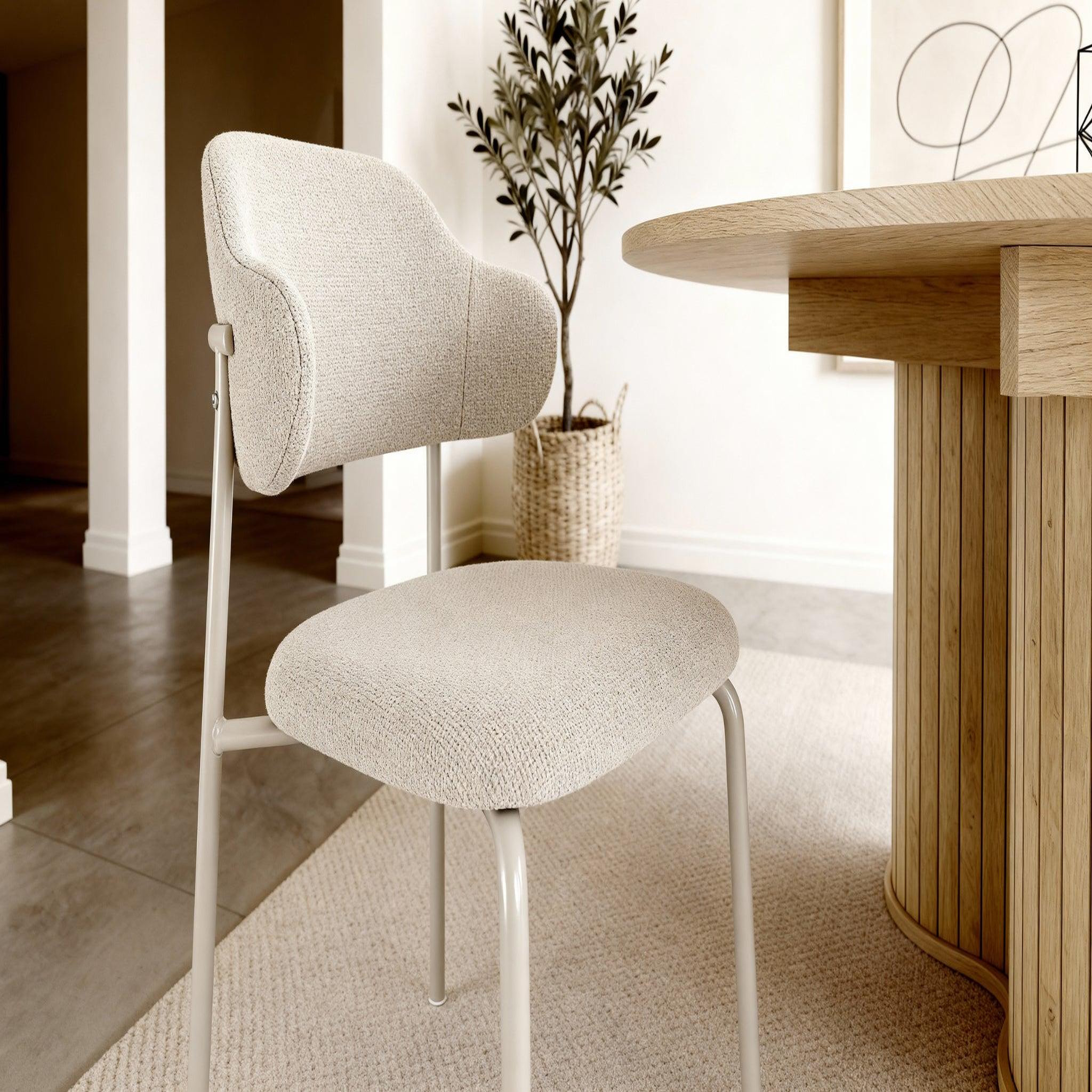 Voir la diapositive 4 : CASANOVA PARIS KAYLA - Lot de 4 chaises pieds en métal