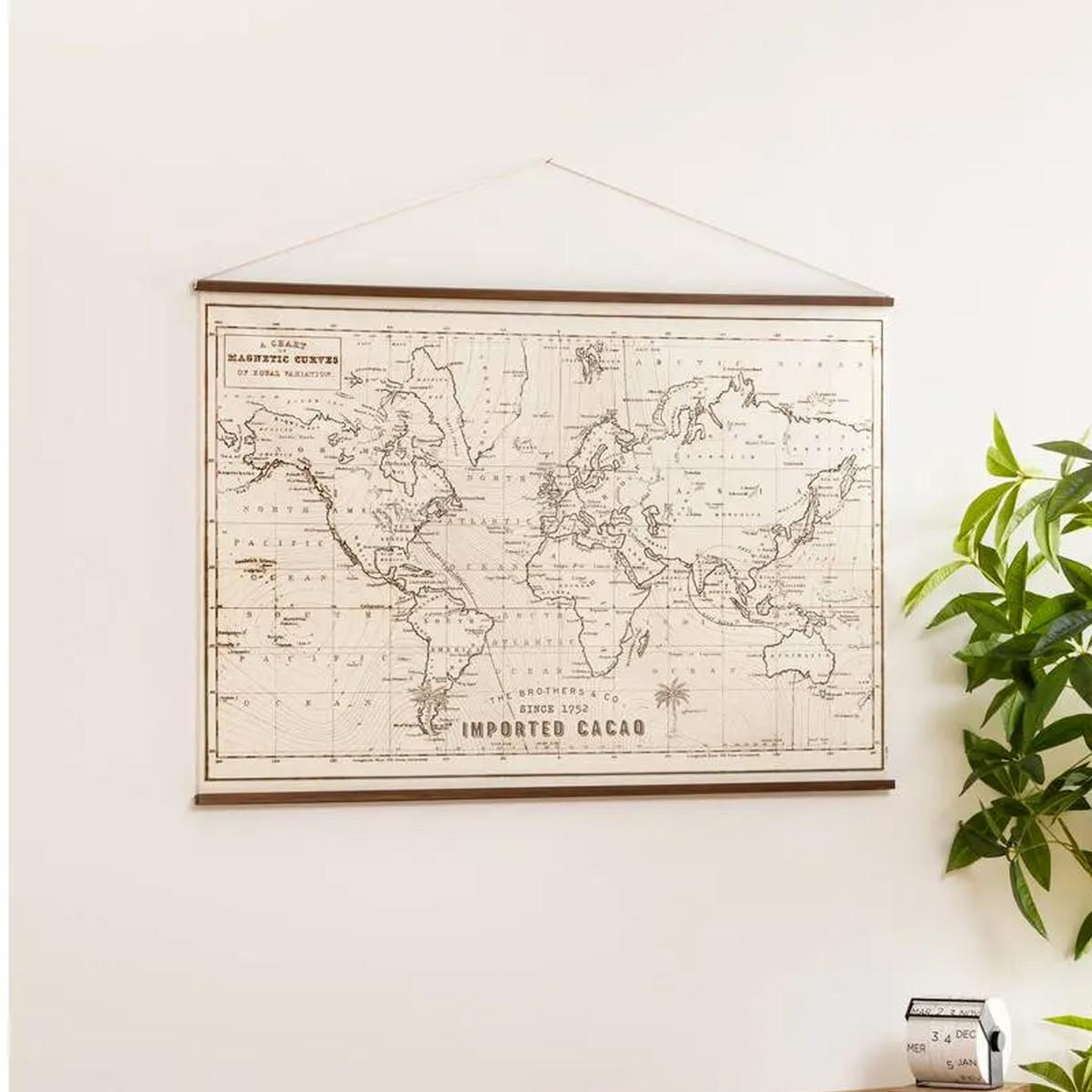 Voir la diapositive 2 : ATMOSPHERA Déco murale à suspendre  carte du monde  110cm blanc