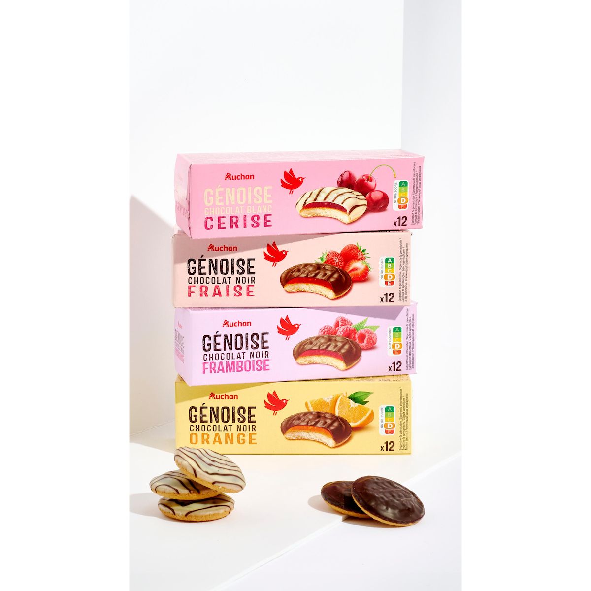 AUCHAN Génoises nappées de chocolat noir saveur framboise 12 biscuits 150g