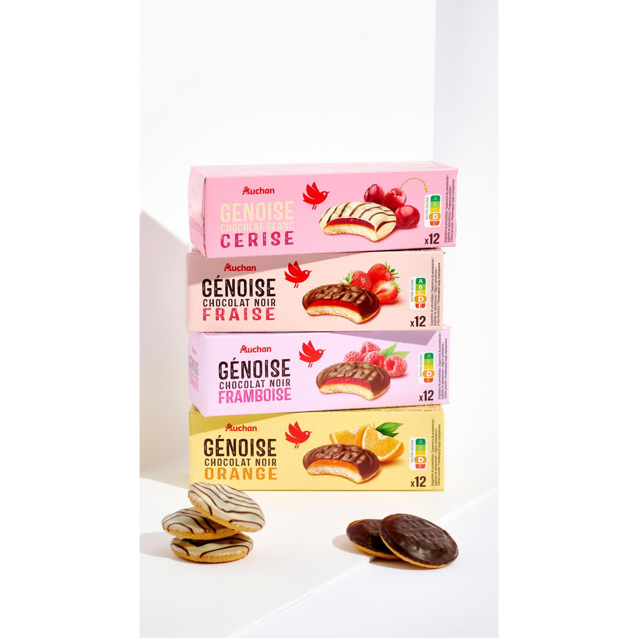 Voir la diapositive 6 : AUCHAN Génoises nappées de chocolat blanc saveur cerise 12 biscuits 150g