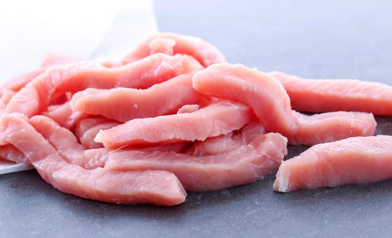 MON BOUCHER Emincé de porc Environ 2/3 personnes 320 g à 460 g