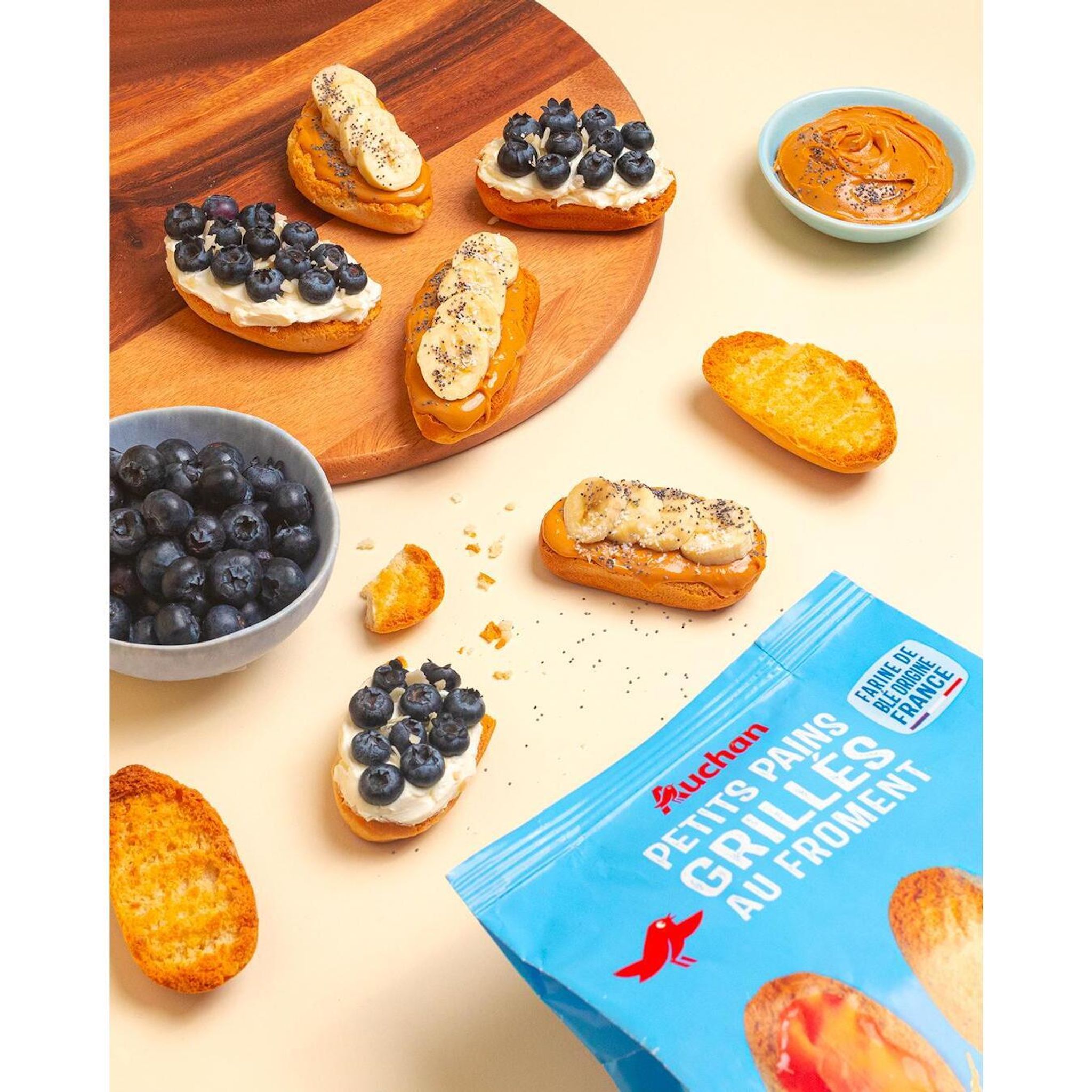 Voir la diapositive 3 : AUCHAN Petits pains grillés au froment sans huile de palme environ 32 petits pains 400g