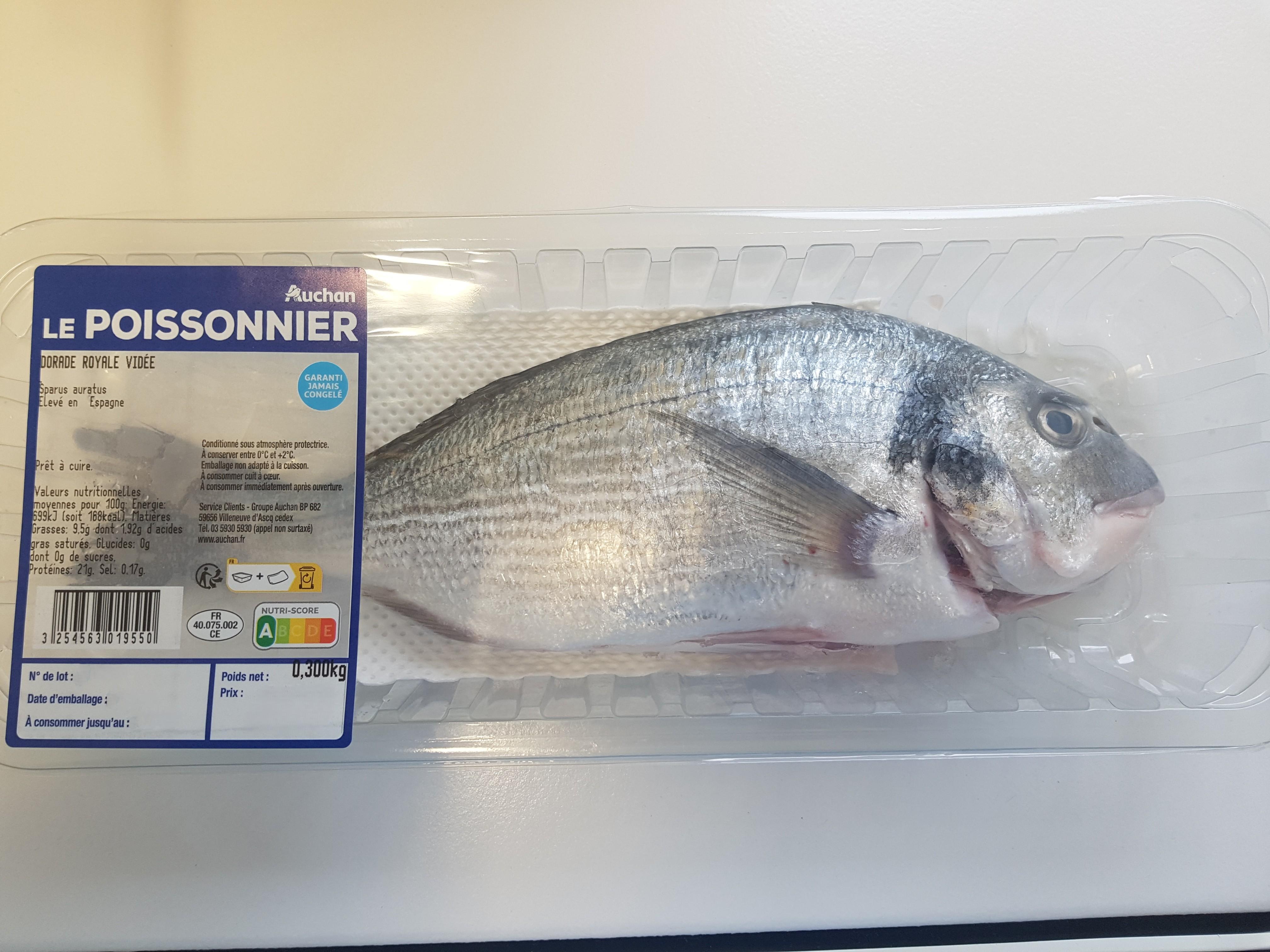 AUCHAN LE POISSONNIER Dorade royale vidée 300 g