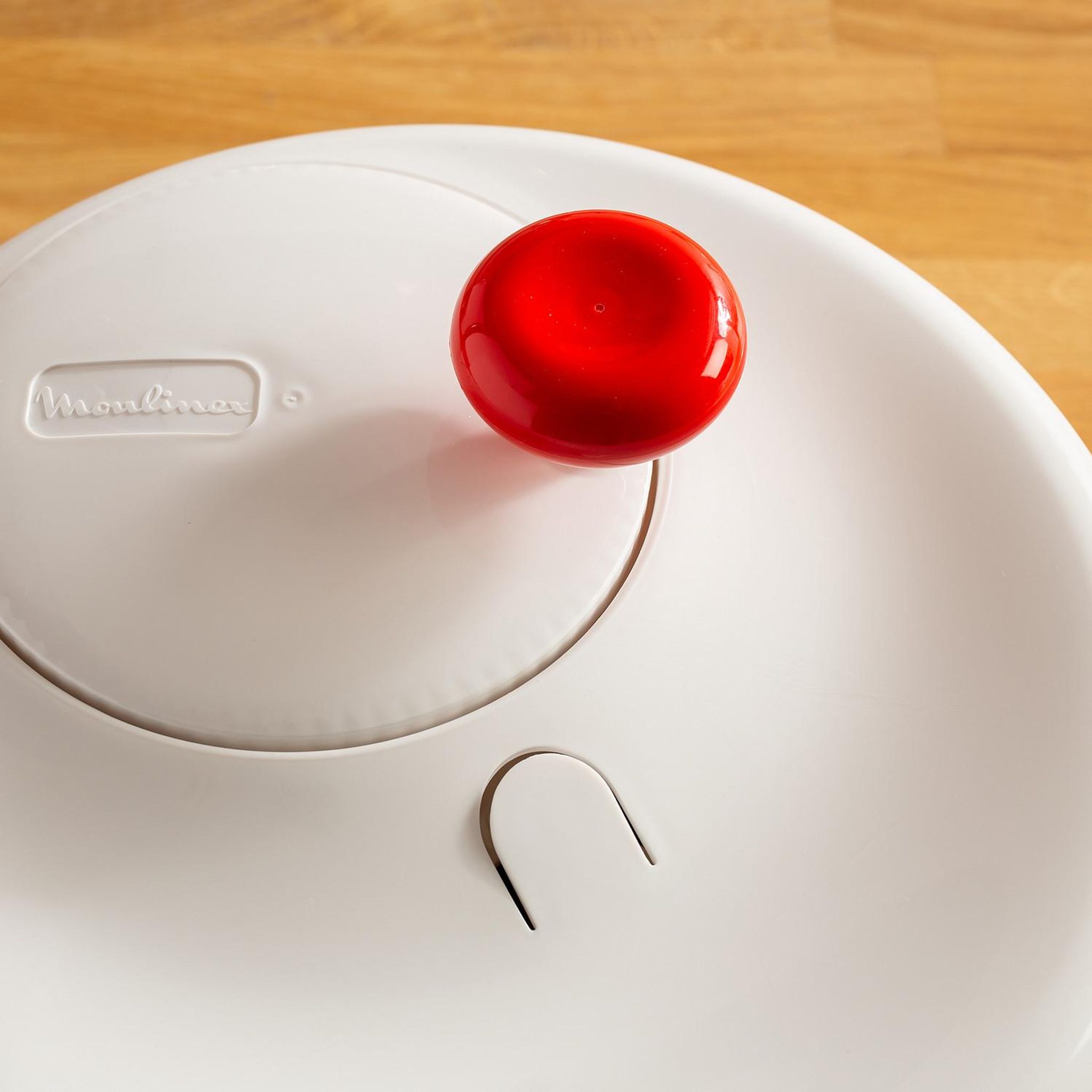 Voir la diapositive 3 : MOULINEX Essoreuse à salade 5L