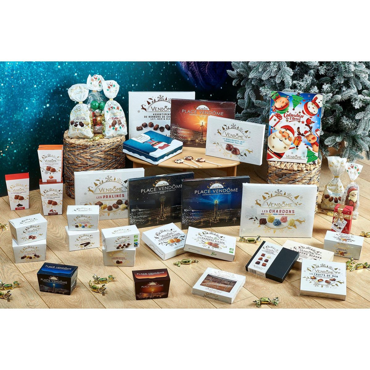 VENDOME Moulages Père Noël et boules de Noël en chocolat 300g