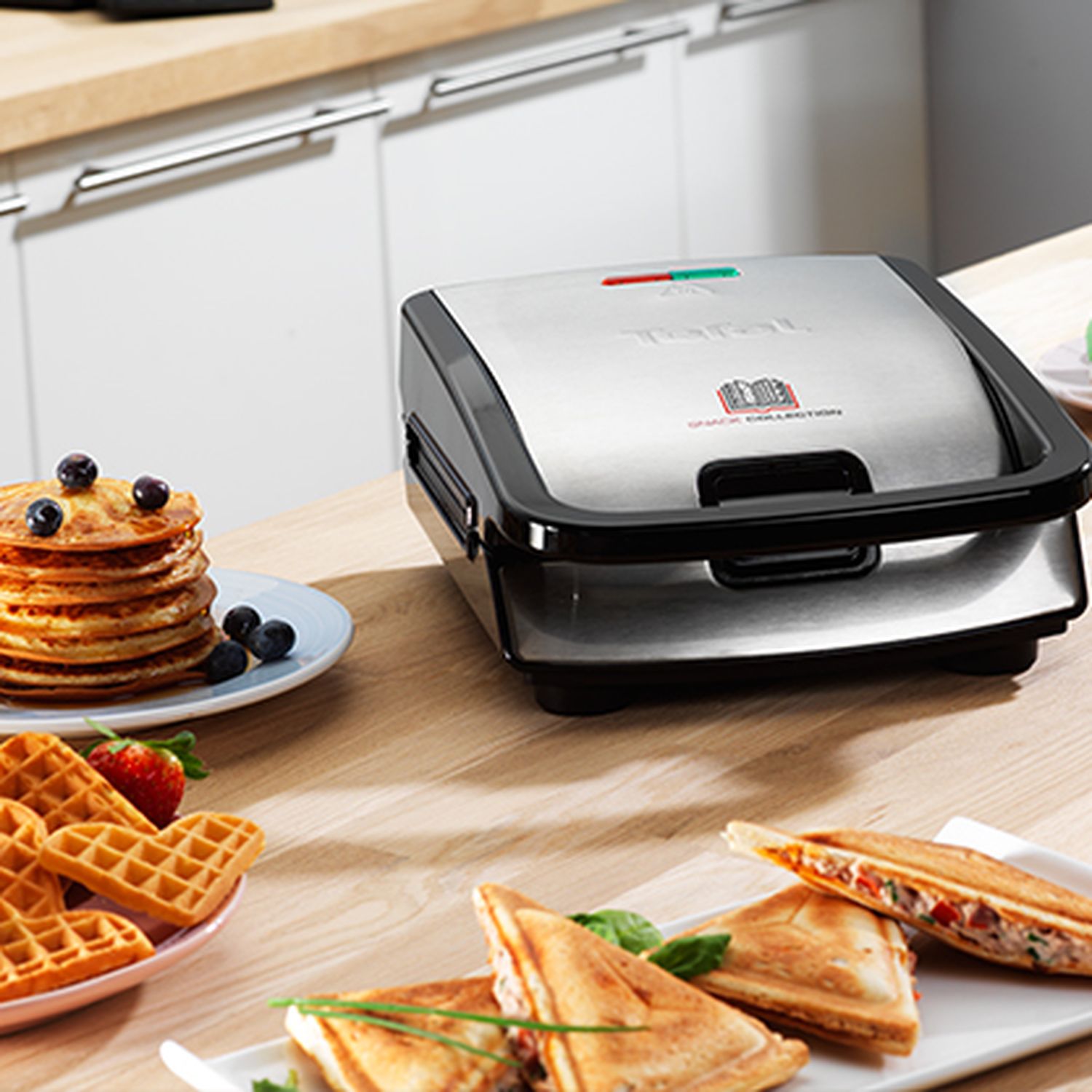 Voir la diapositive 2 : TEFAL Gaufrier croque-monsieur SW853D12 Snack collection - Inox
