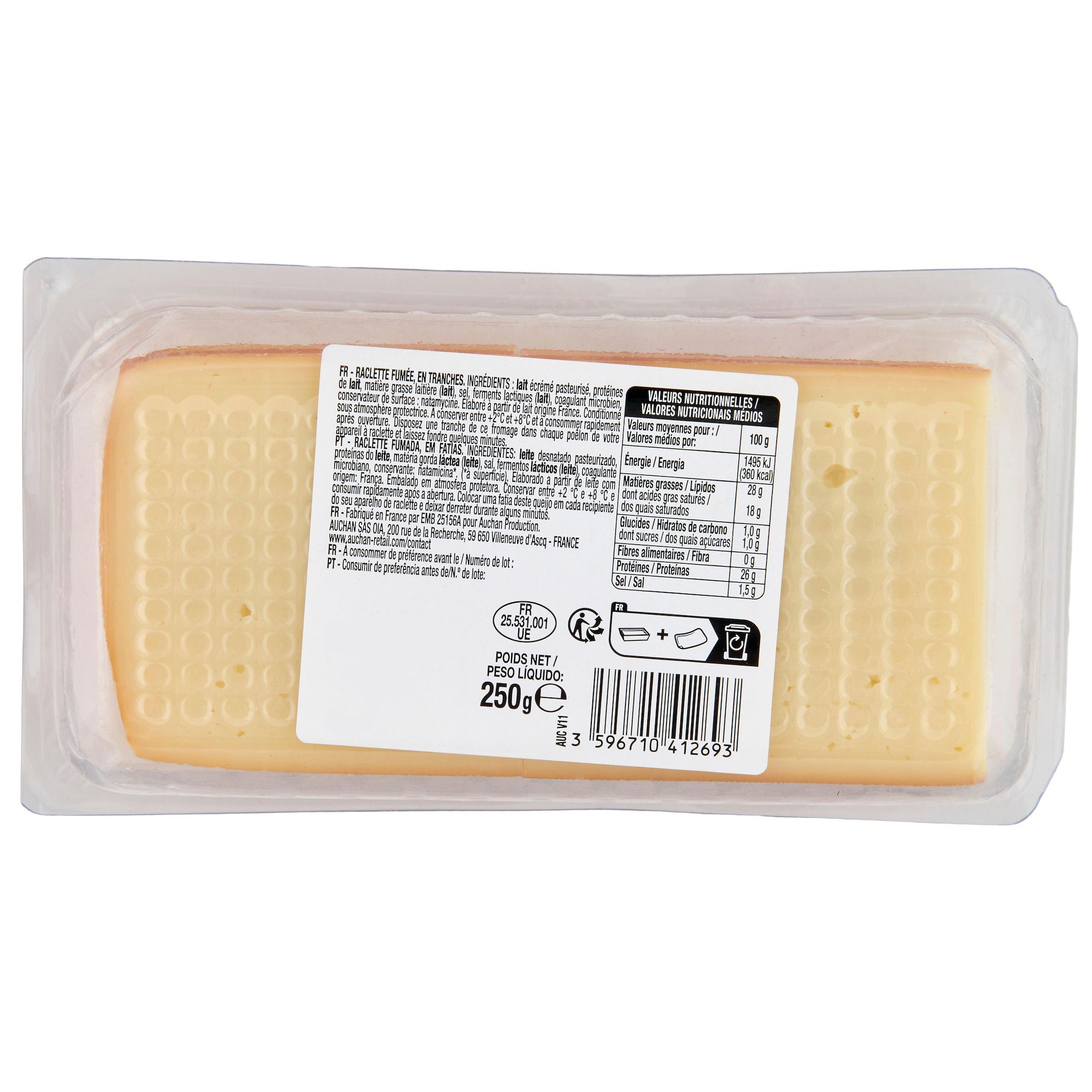 Voir la diapositive 2 : AUCHAN Fromage à raclette fumé 2/3 parts 250g