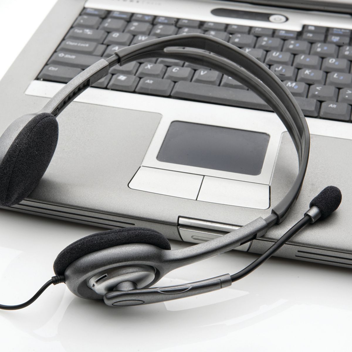 LOGITECH Casque Filaire H111 Stéréo avec Micro