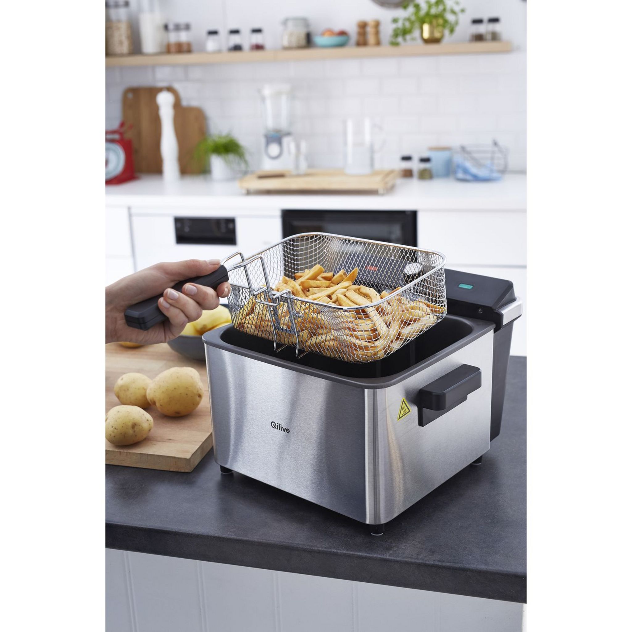 Voir la diapositive 7 : QILIVE Friteuse électrique semi-professionnelle Deep Fryer 871358 Q.5740