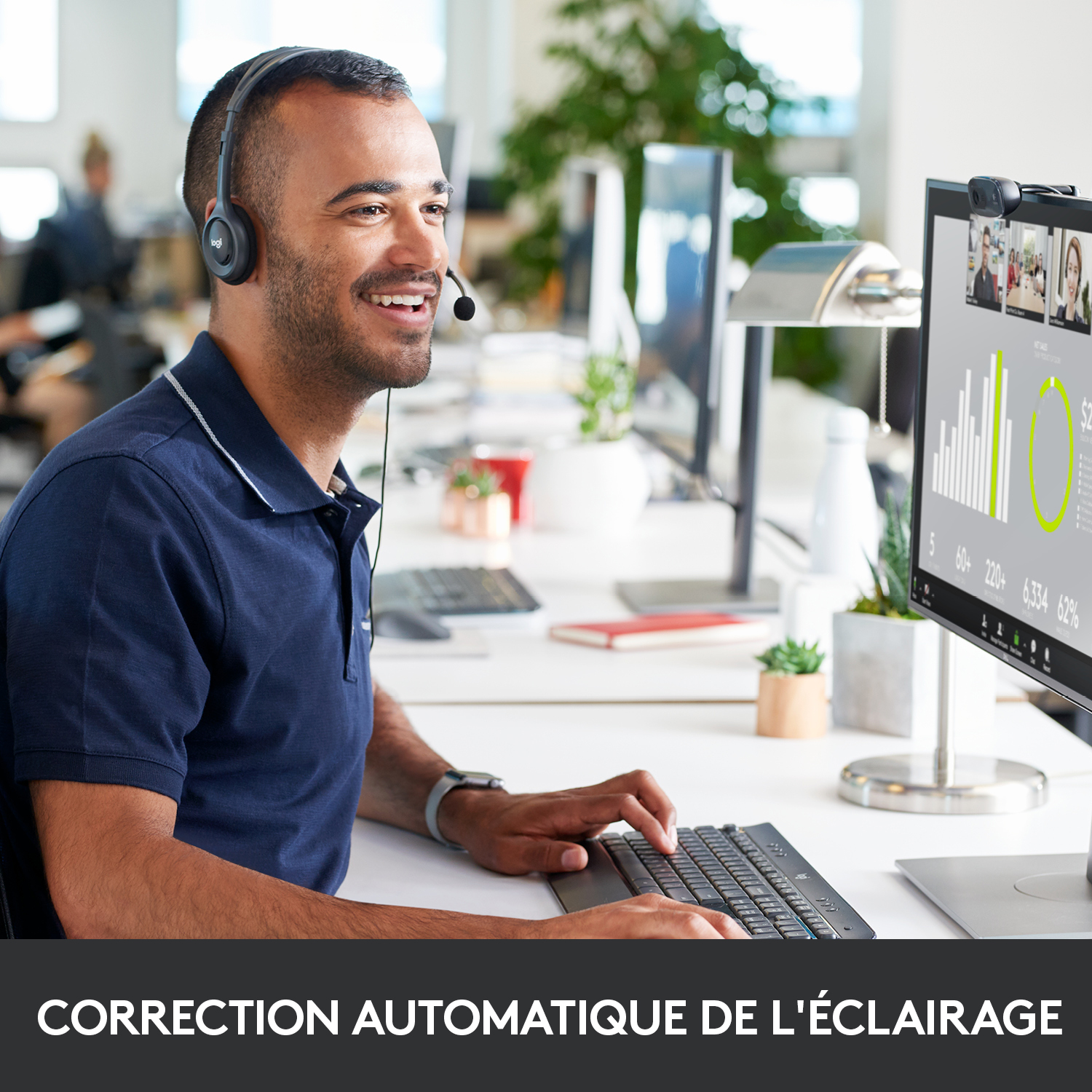 Voir la diapositive 2 : LOGITECH Webcam C270 HD avec microphone