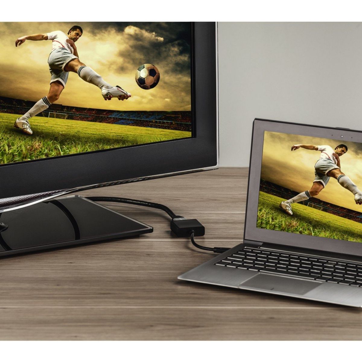 HAMA Adaptateur USB-C pour HDMI, Ultra HD