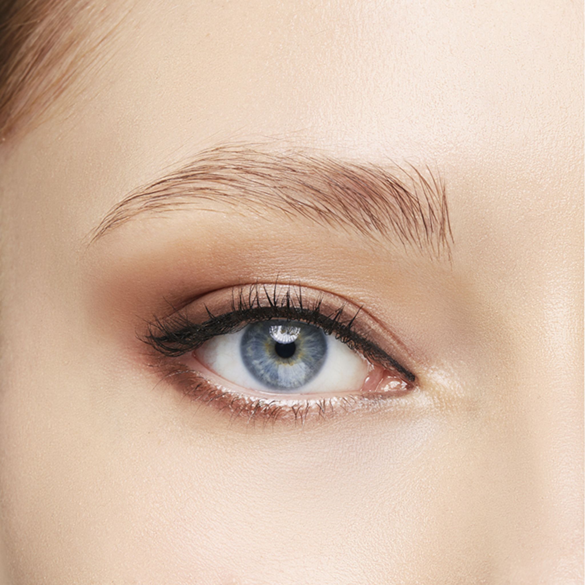 Voir la diapositive 6 : MAYBELLINE Tatoo brow gel à sourcils 03 dark brown 1 pièce