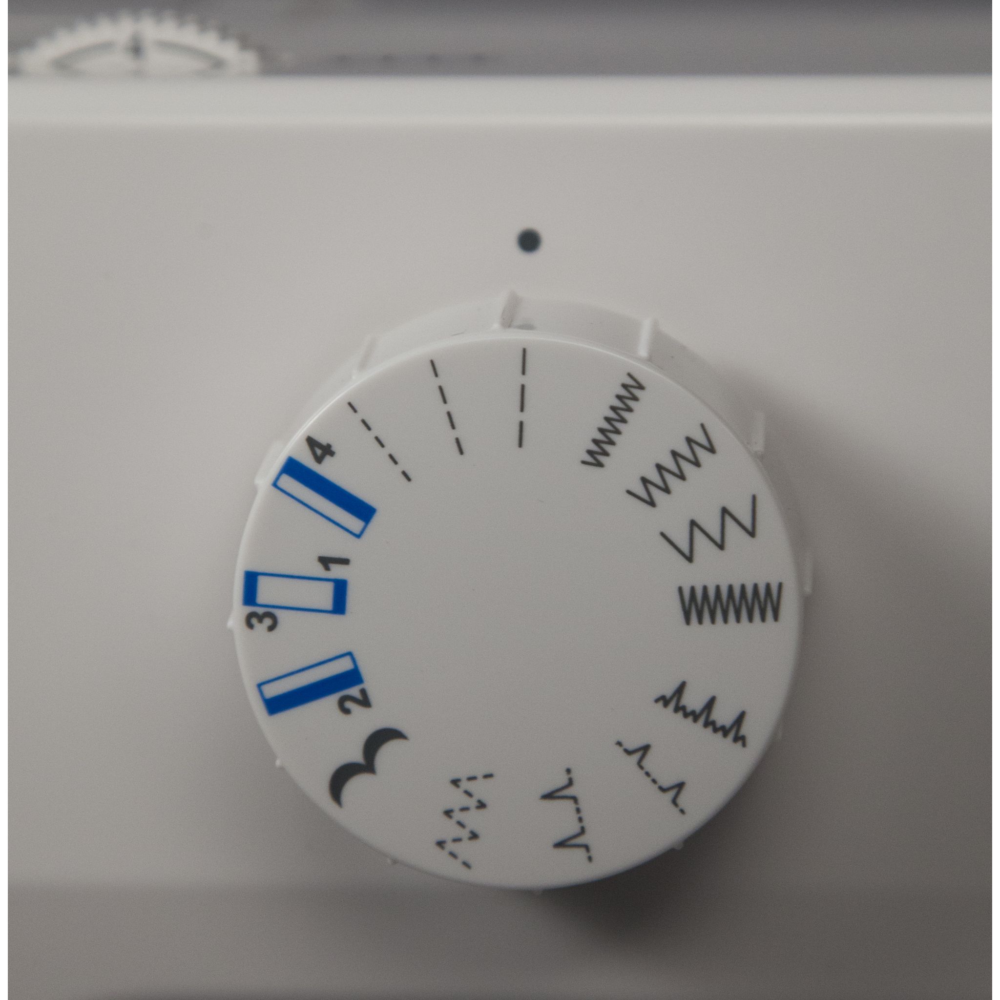 Voir la diapositive 4 : SINGER Machine à coudre Prélude + sac rouge Singer