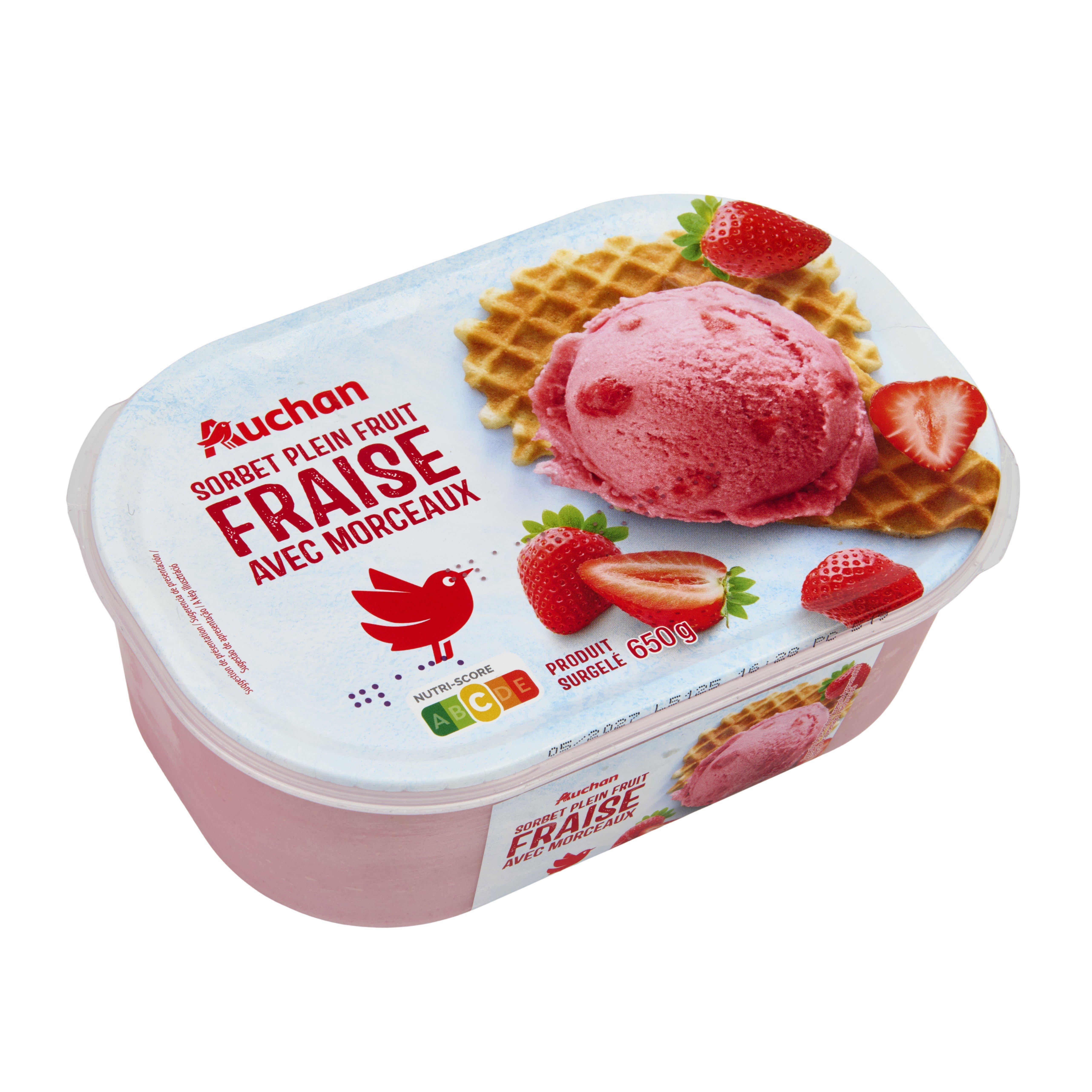 Voir la diapositive 3 : AUCHAN Sorbet fraise avec morceaux 650g