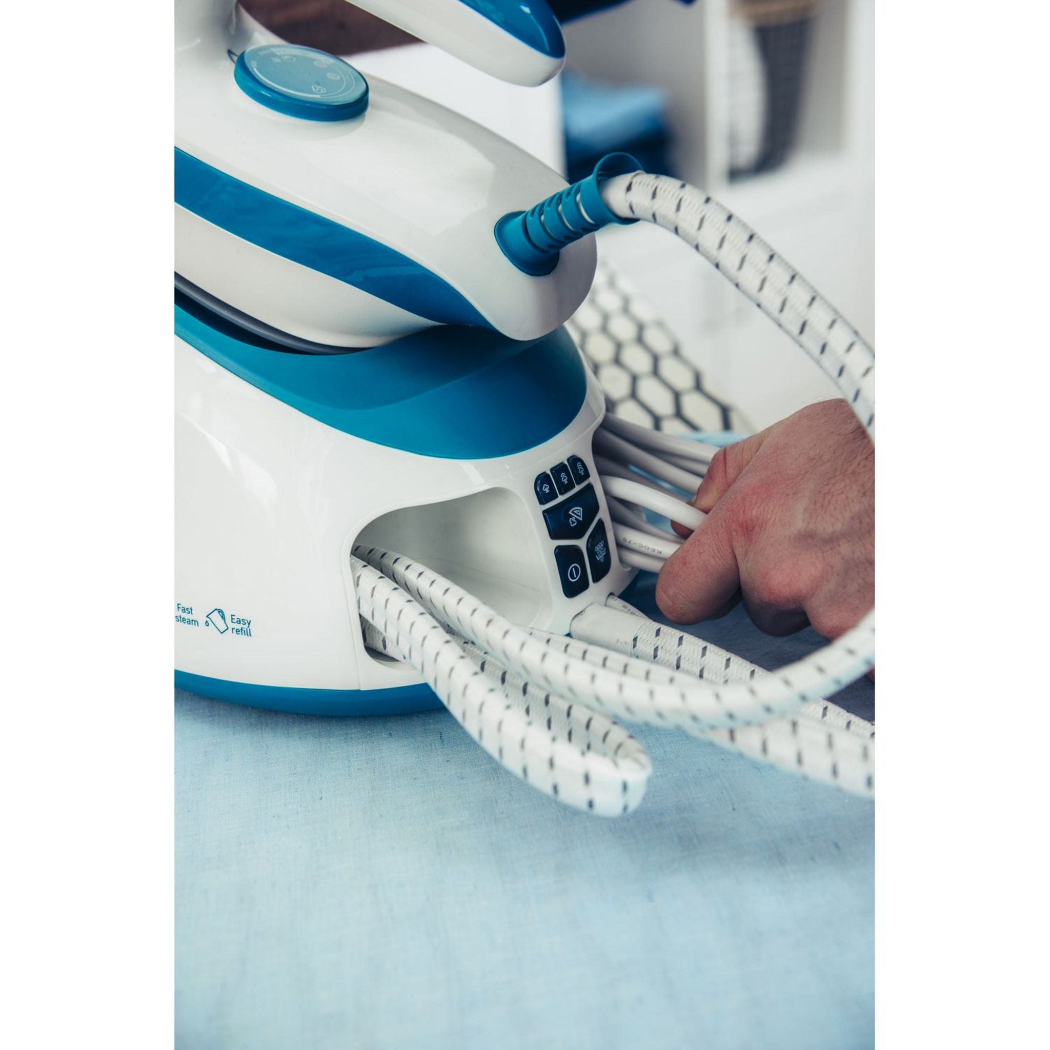 Voir la diapositive 3 : QILIVE Centrale vapeur Q.5471