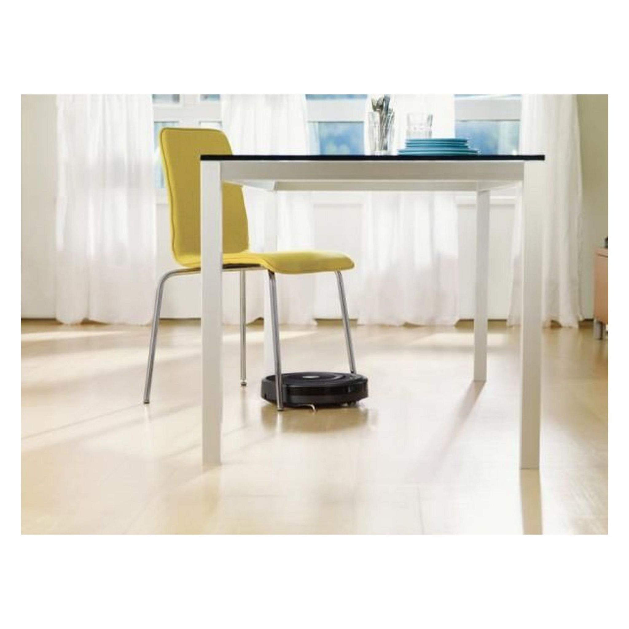 Voir la diapositive 5 : IROBOT Aspirateur robot connecté Roomba 676 - Noir